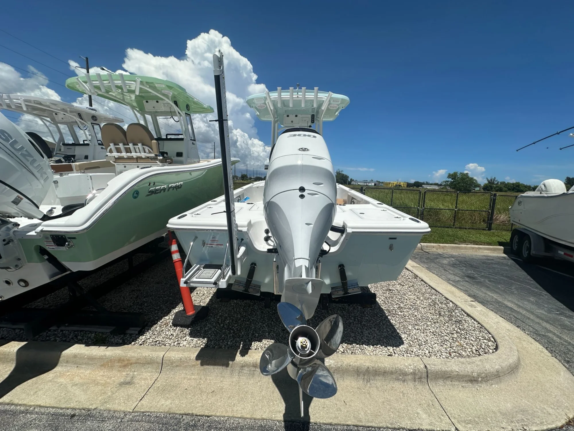 2026 Sea Pro 250 Bay - Image 3