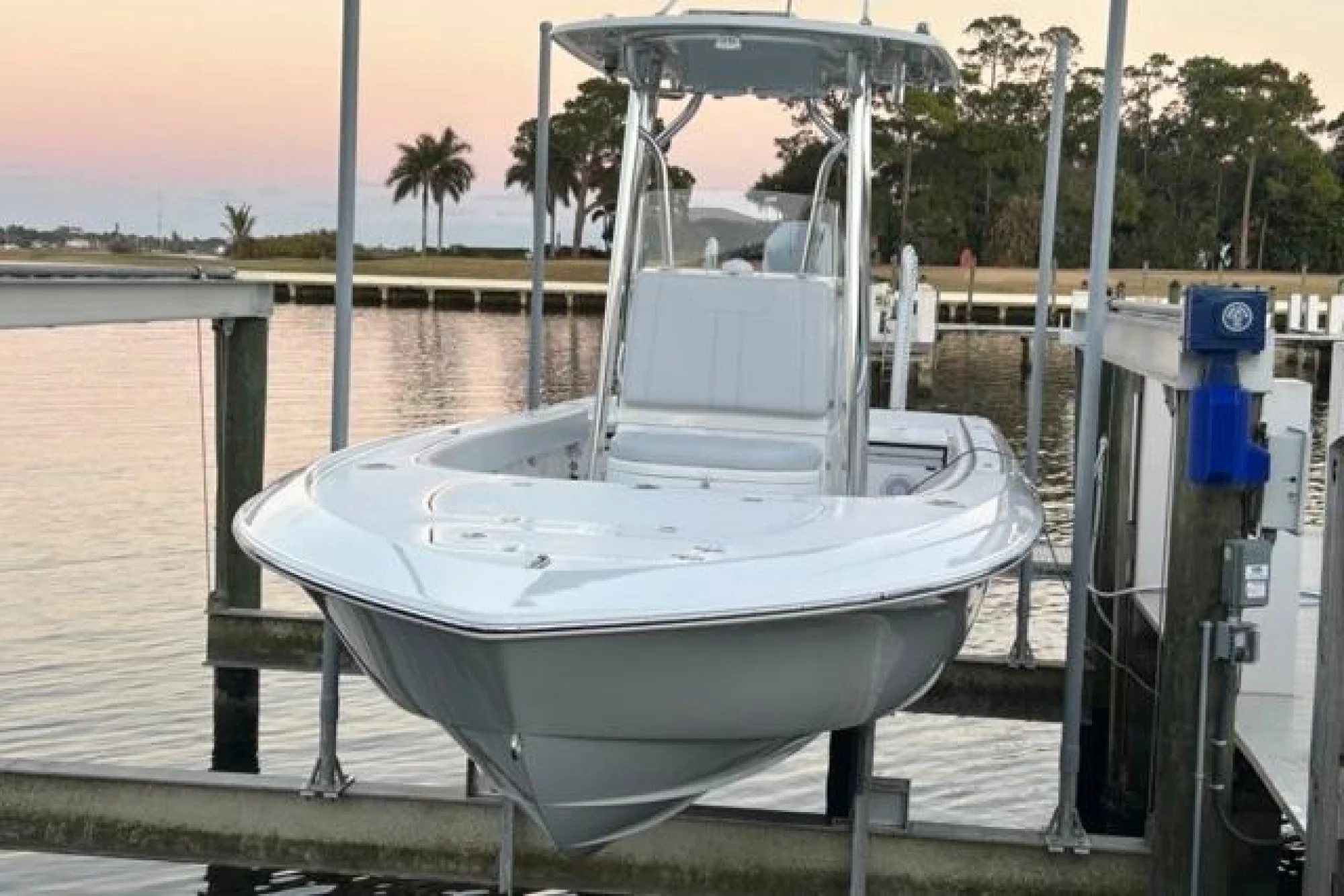 Contender 26 Bay - Image 4