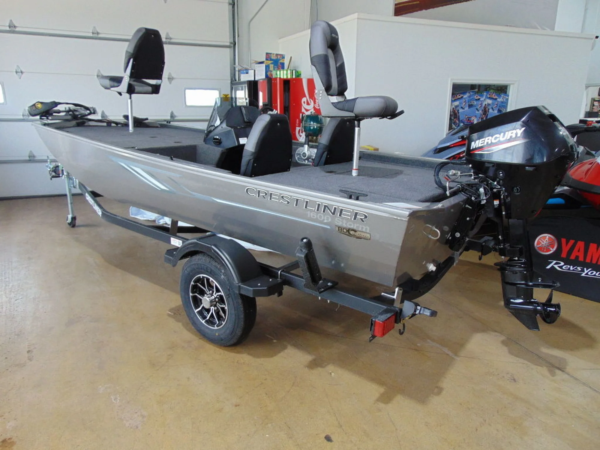 Crestliner 1600 Storm - Main Image