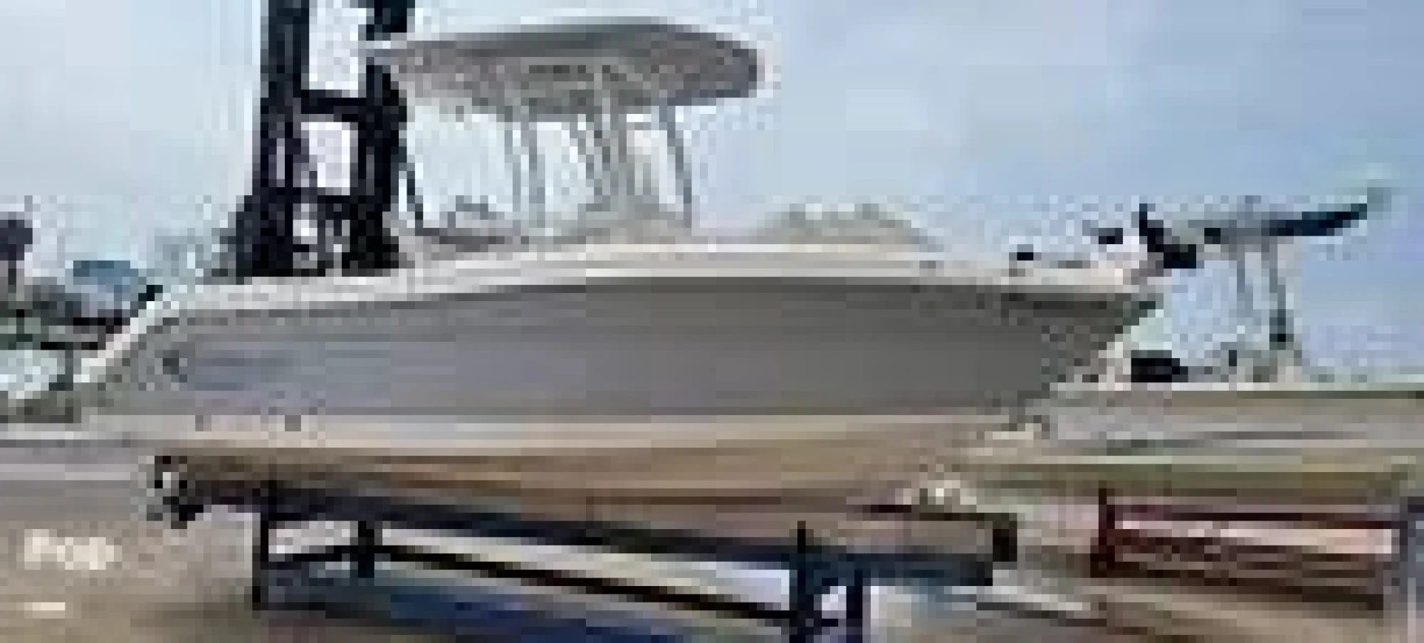 2022 Robalo R222 - Image 5
