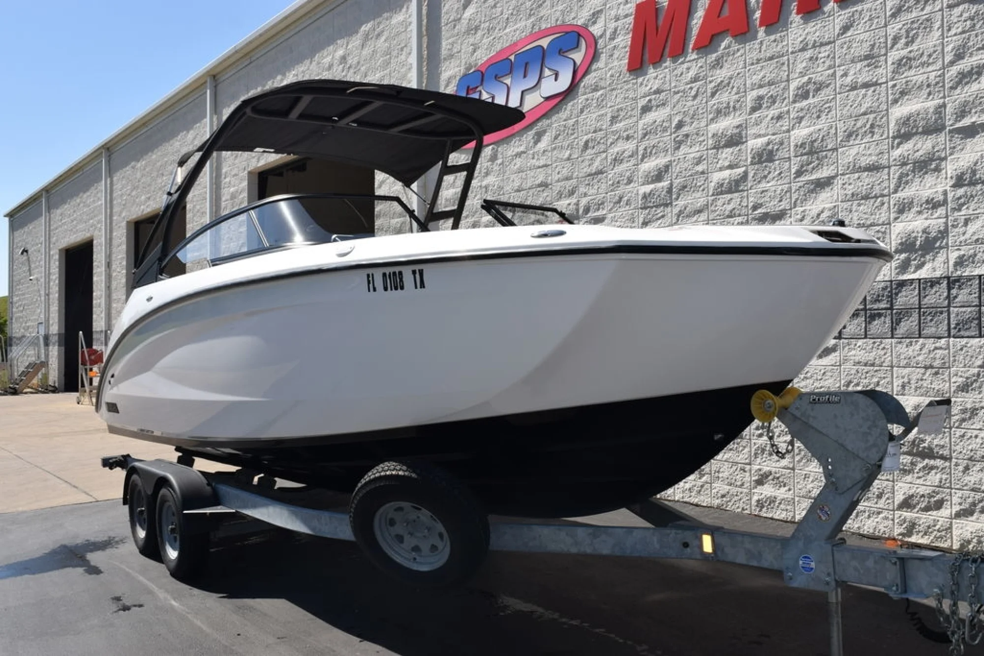 2024 Yamaha Boats AR250 - Image 2