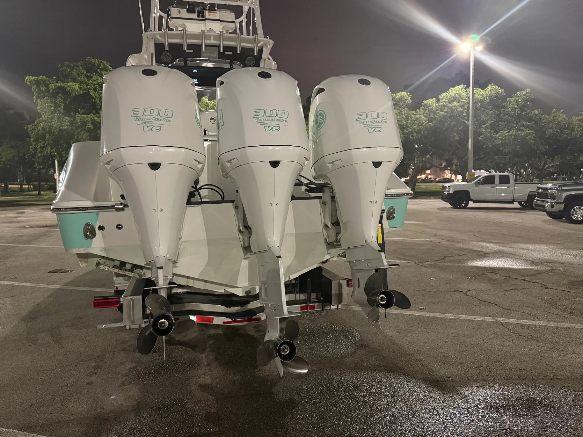 2018 Edgewater 370 CC - Image 5