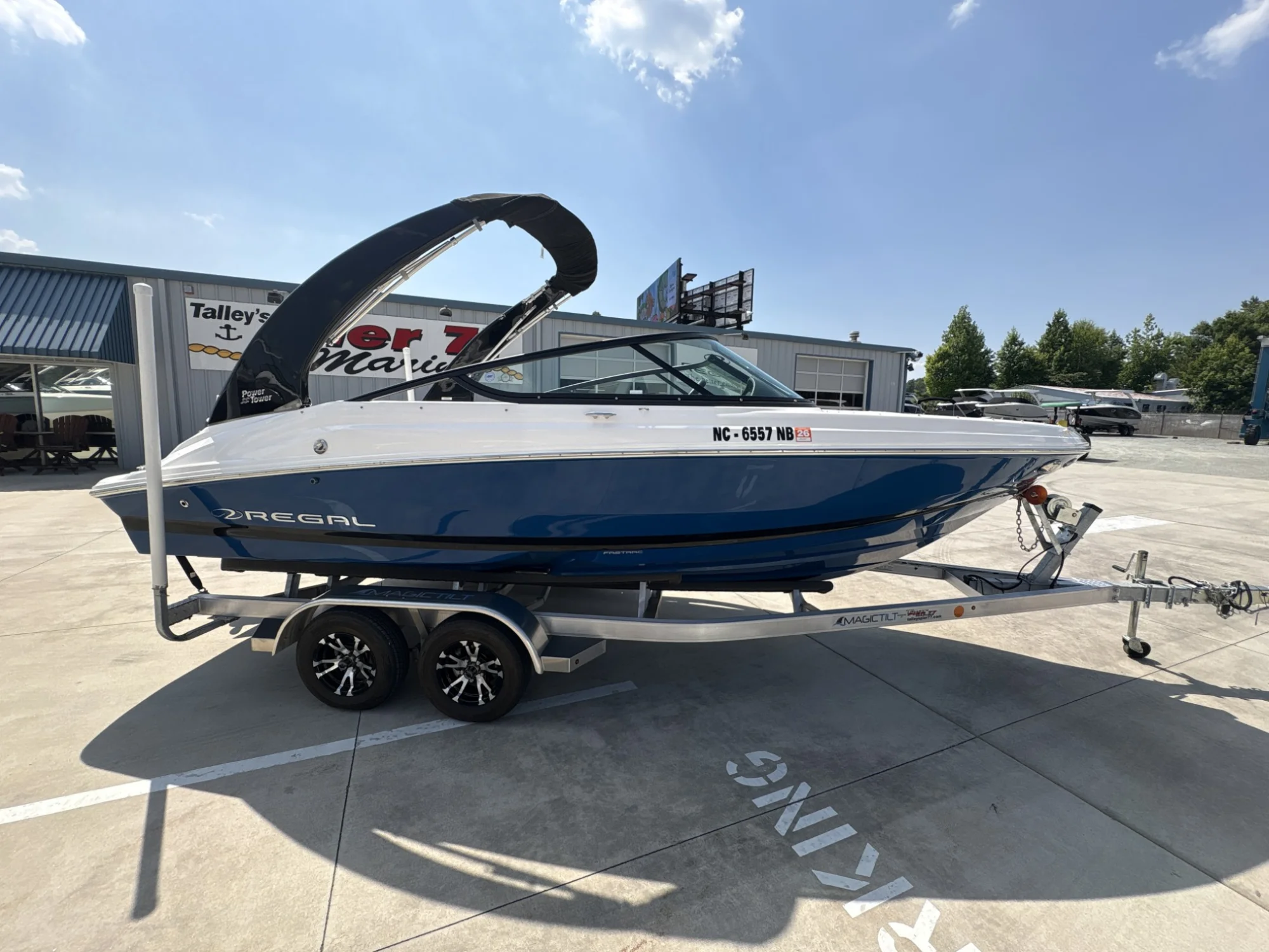 2023 Regal 2000 ES - Image 4
