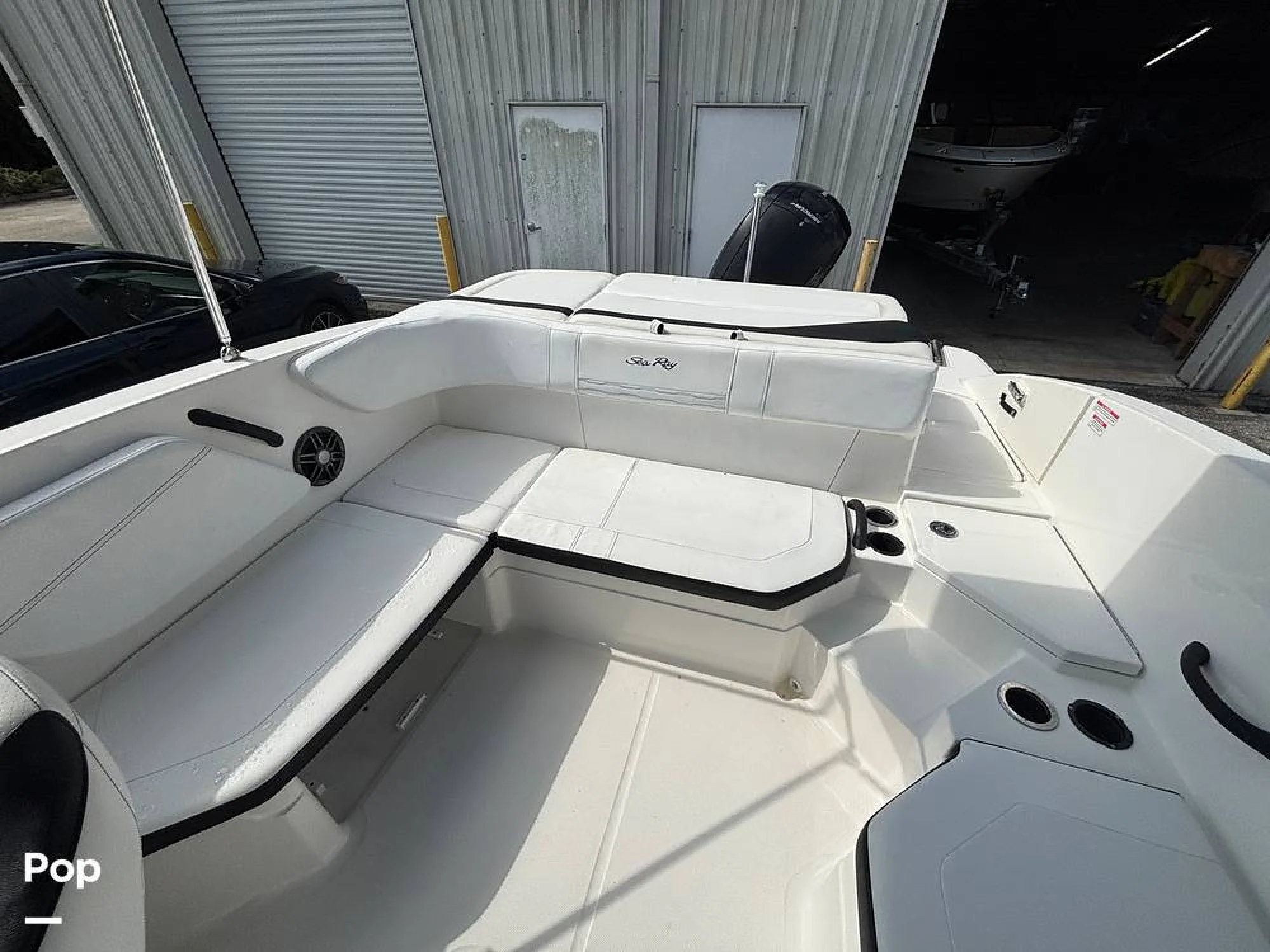 2023 Sea Ray SPX 210 OB - Image 5