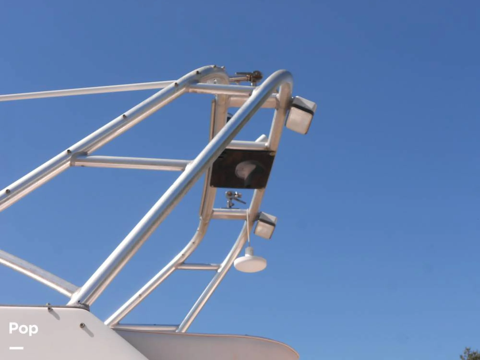 2002 Pursuit Denali 2860 - Image 5