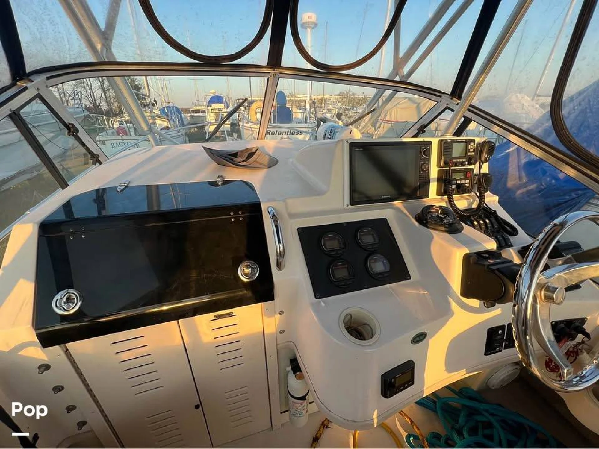 2004 Grady-White 282 - Image 2