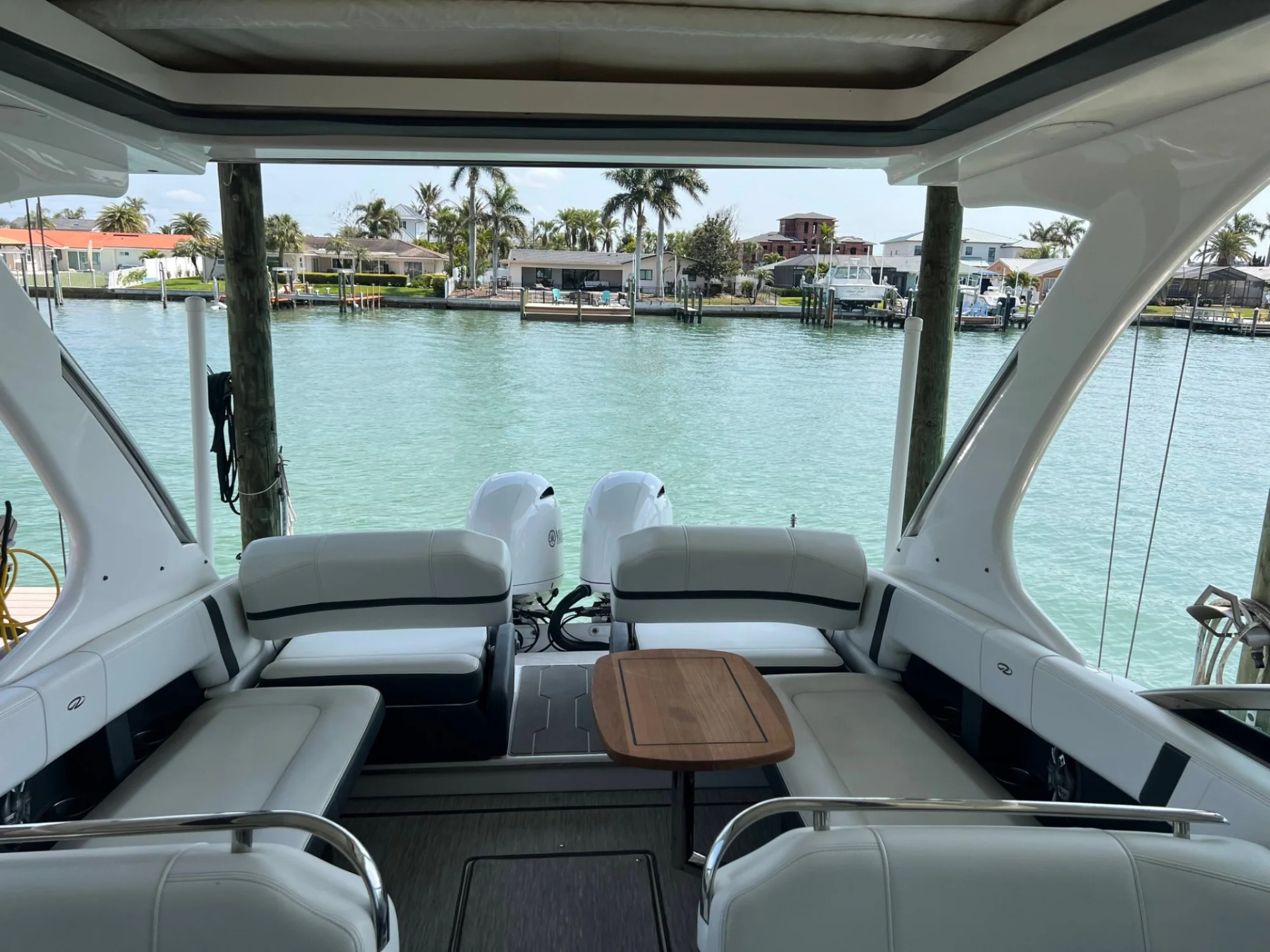 2017 Regal 29 OBX – Twin Yamaha 200s – Joystick – Loaded & Turn-Key - Image 5