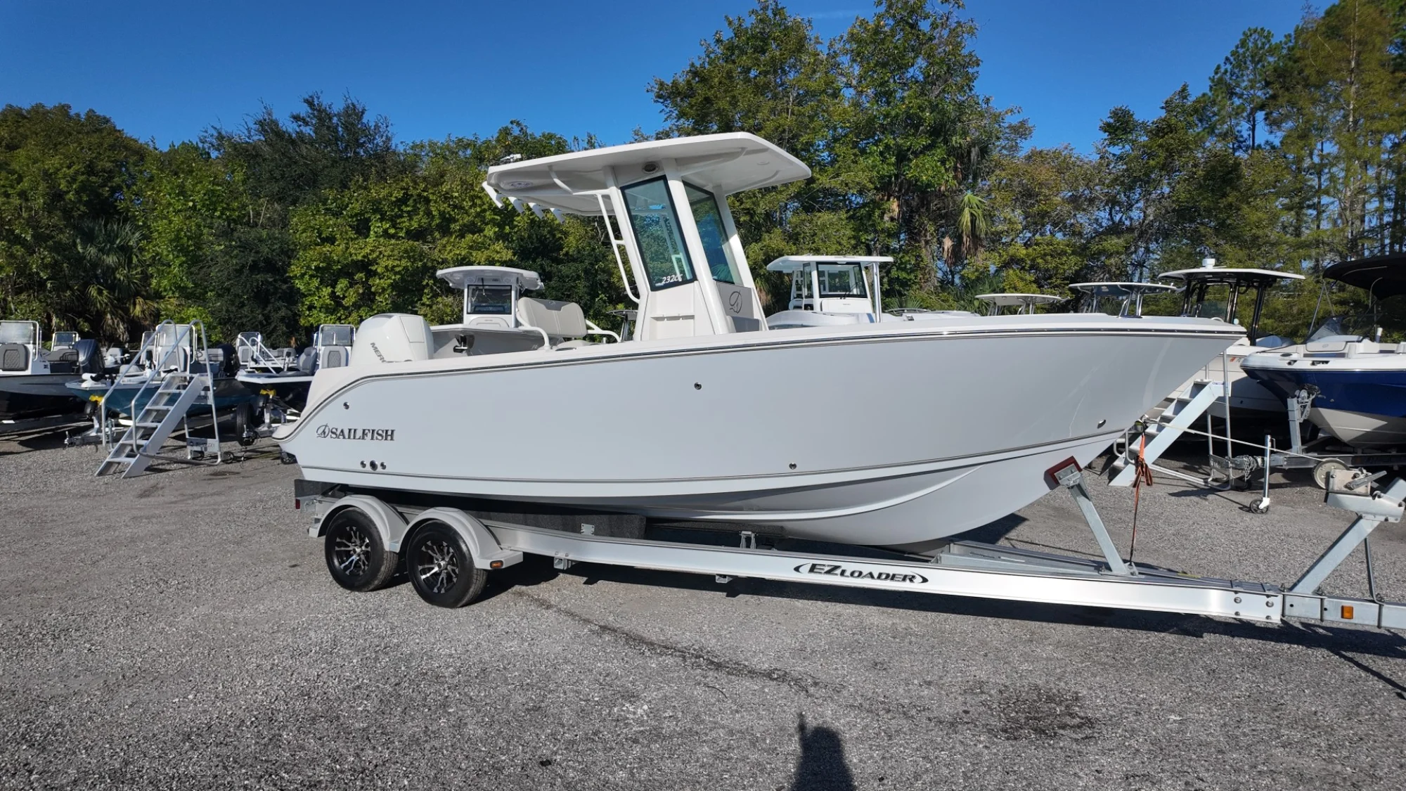 2026 Sailfish 232 CC – Mercury 300XL Verado - Image 2