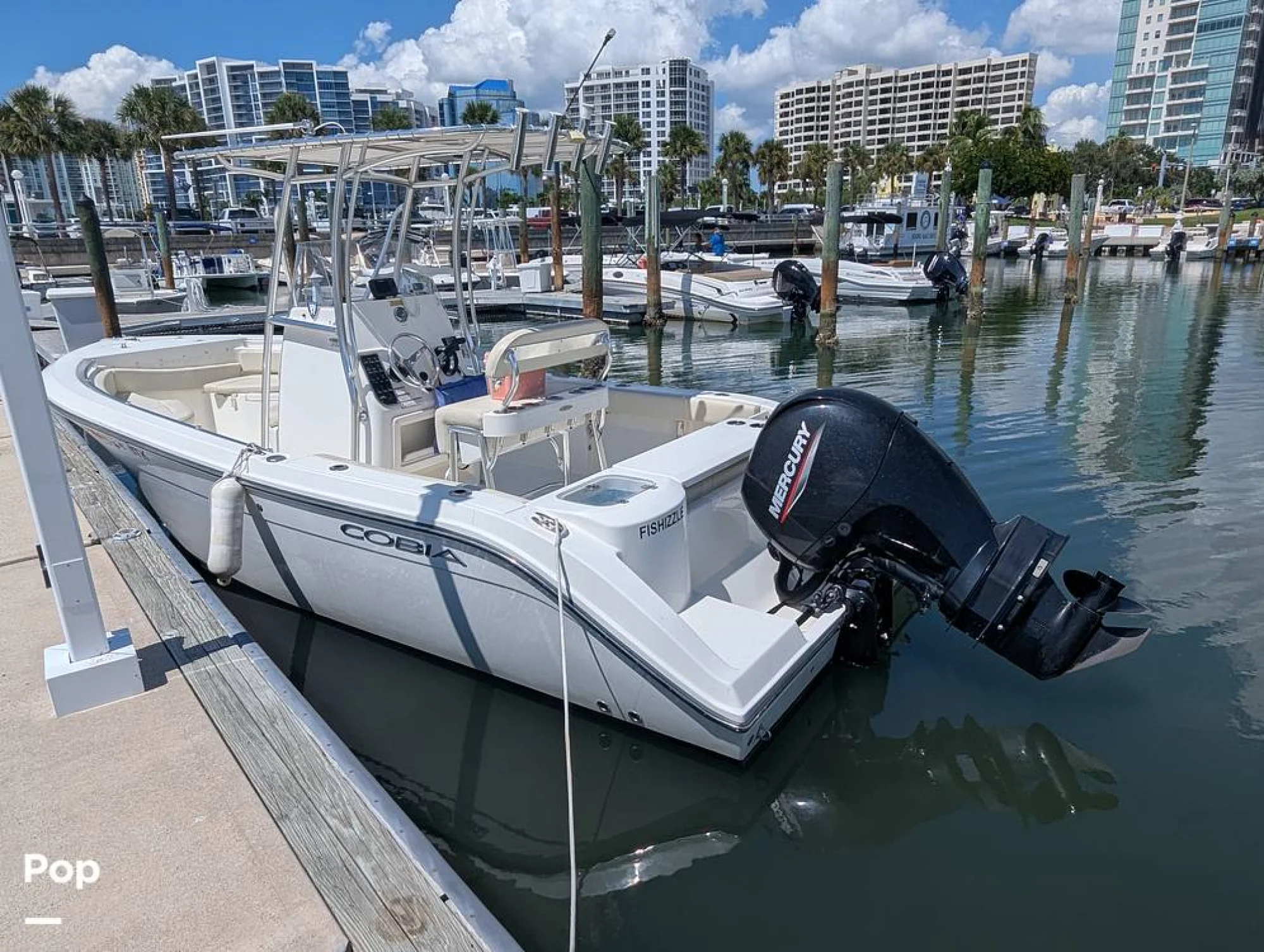 2023 Cobia 220 CC - Image 3