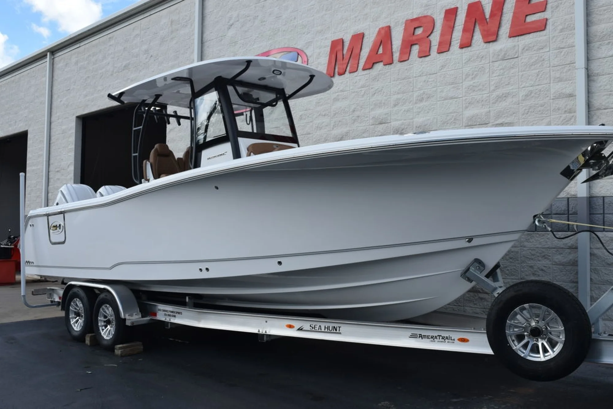 2027 Sea Hunt Ultra 285SE - Image 2
