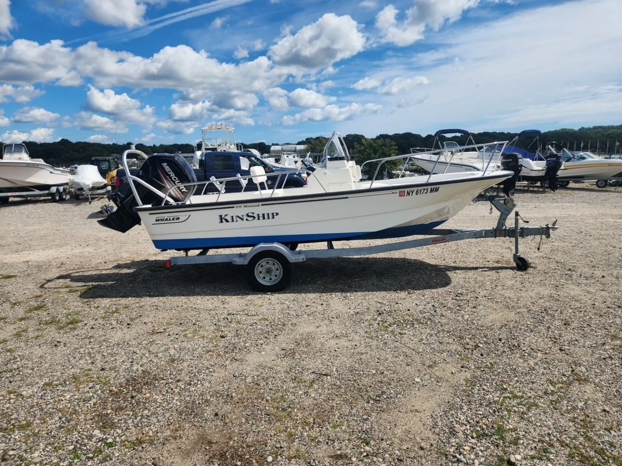 Boston Whaler 170 Montauk - Image 2