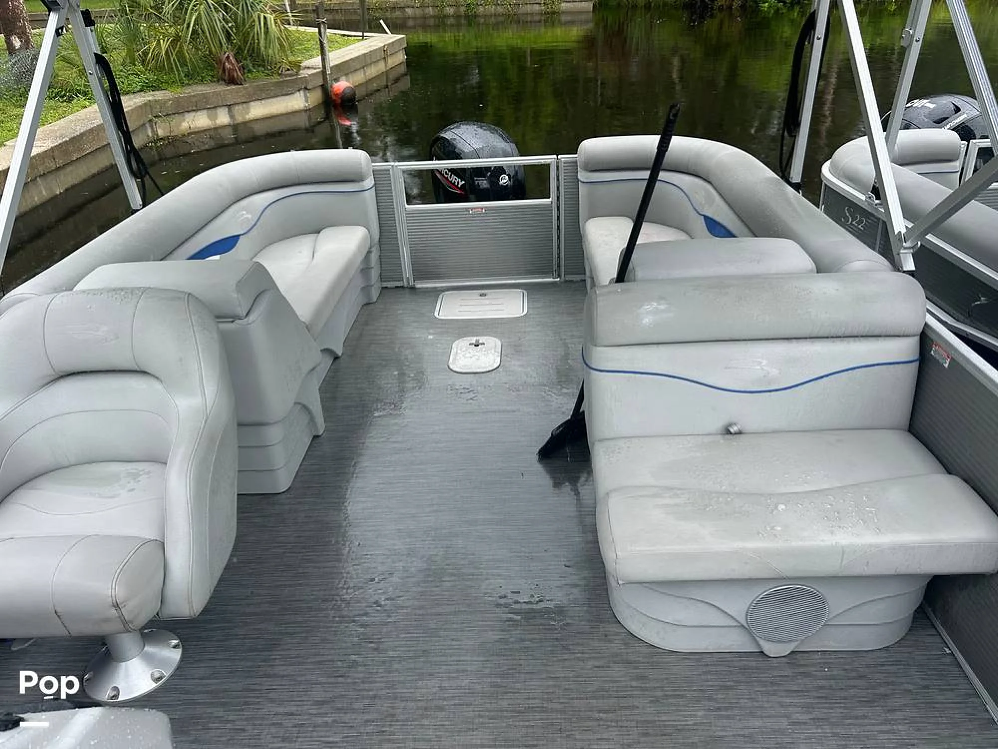 2023 Bennington 22 SSR - Image 5