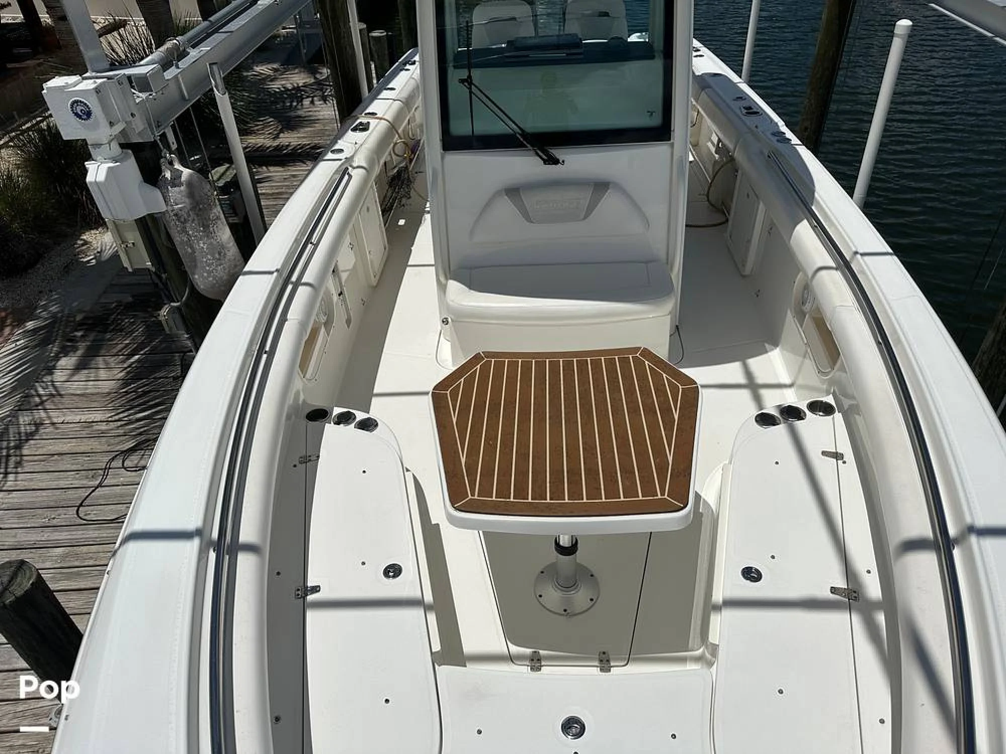 2011 Boston Whaler 320 Outrage - Image 2