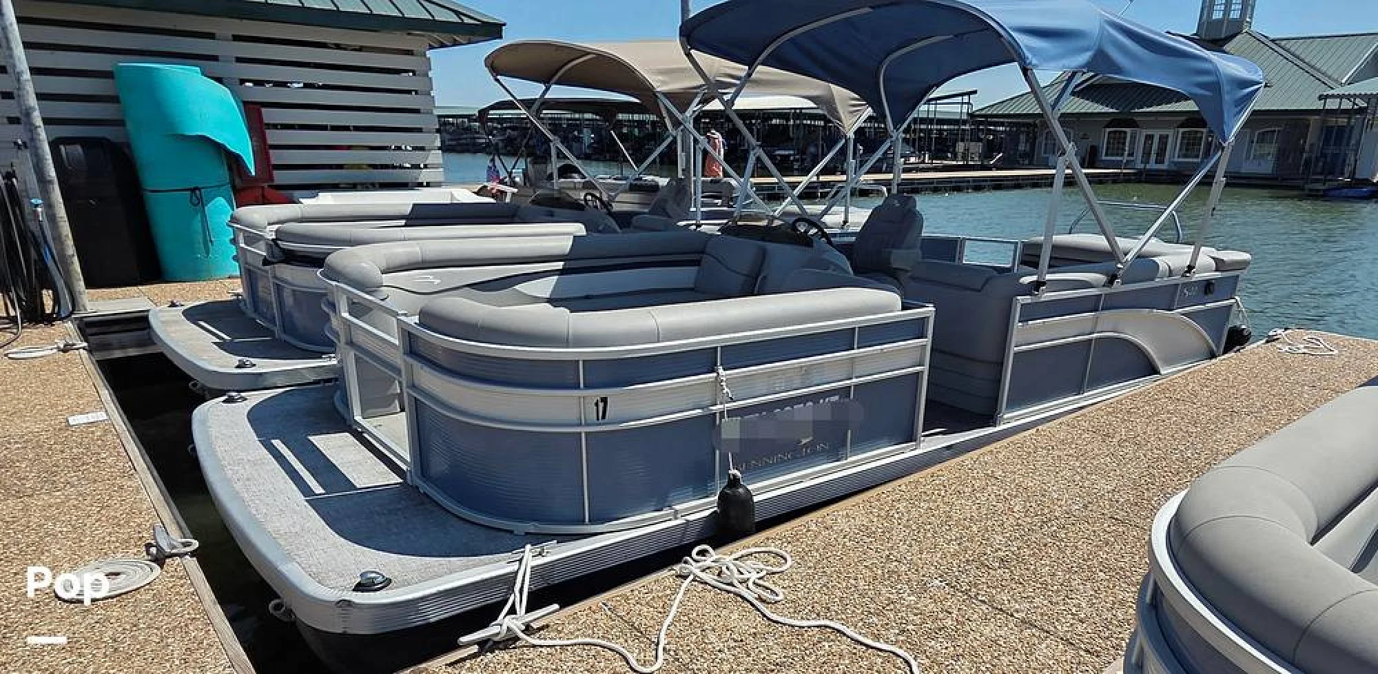 2023 Bennington 22SL - Main Image