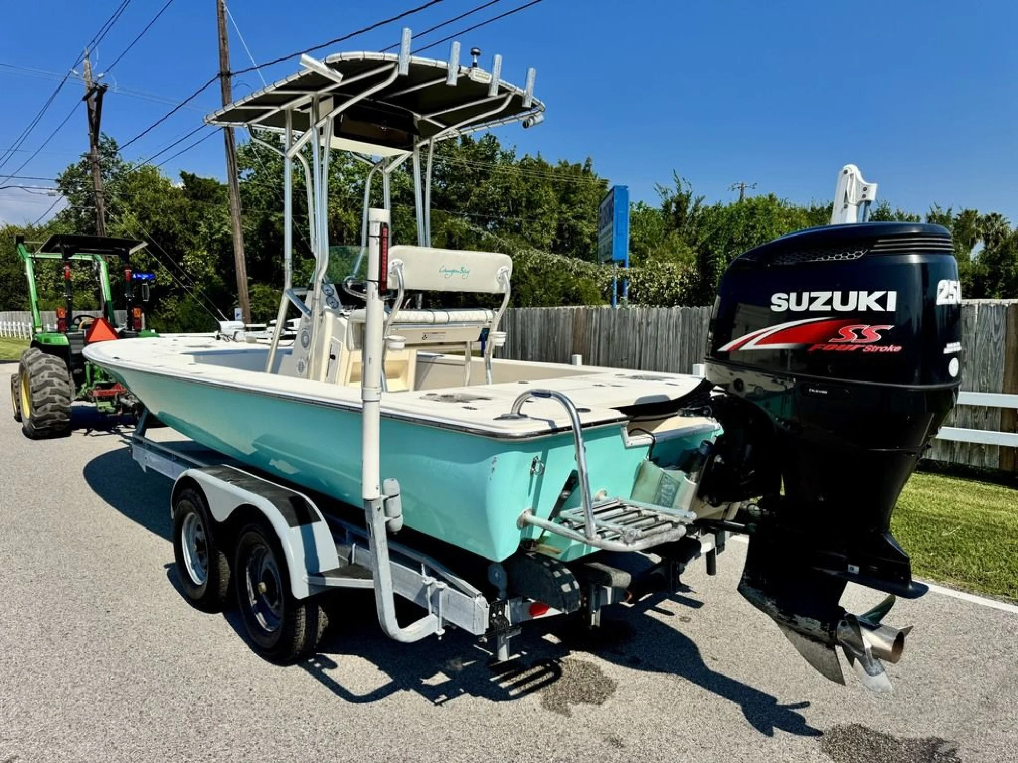 2009 Canyon Bay 2470 - Image 2