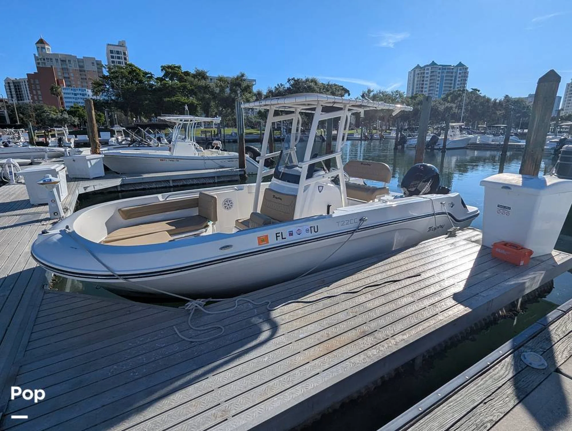 2024 Trophy T22 CC - Image 3