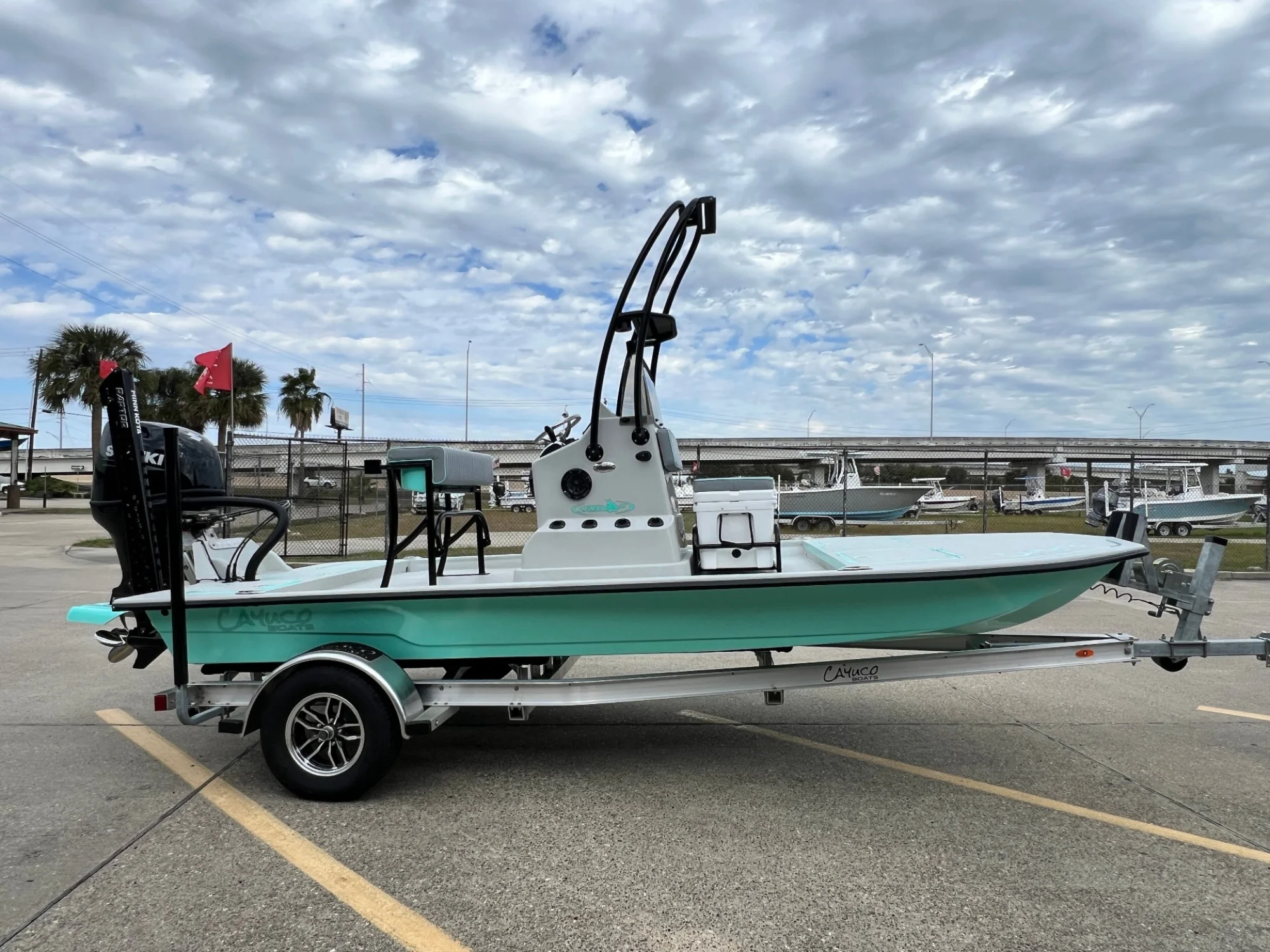 2026 Cayuco Lynx Cat 18 - Image 4