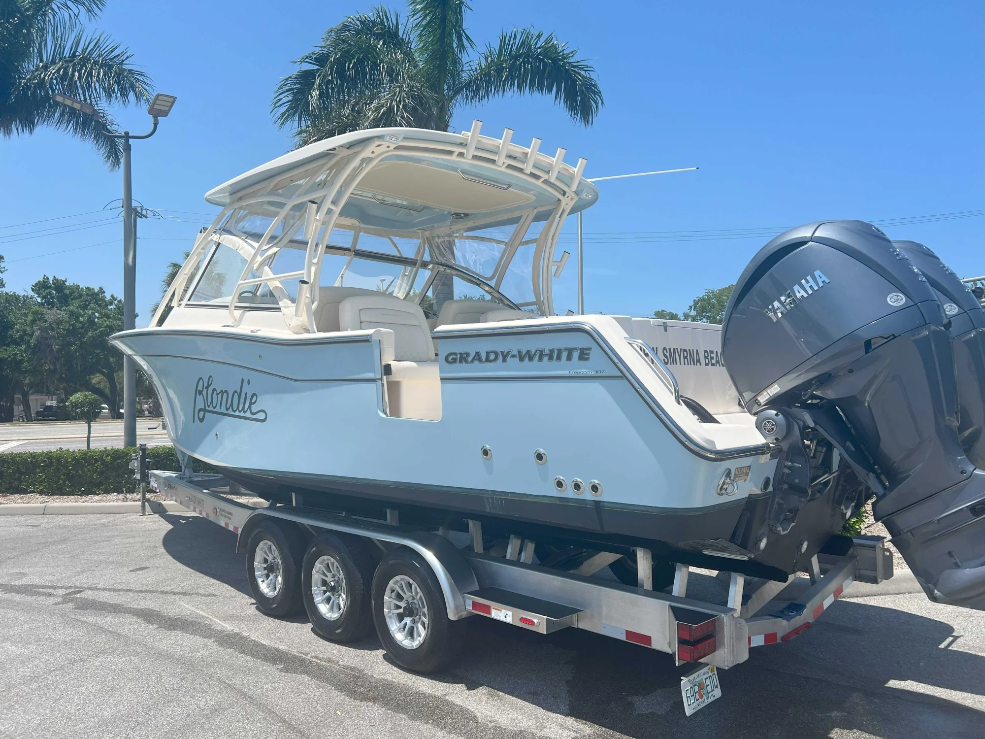 2024 Grady White Freedom 307 - Image 2
