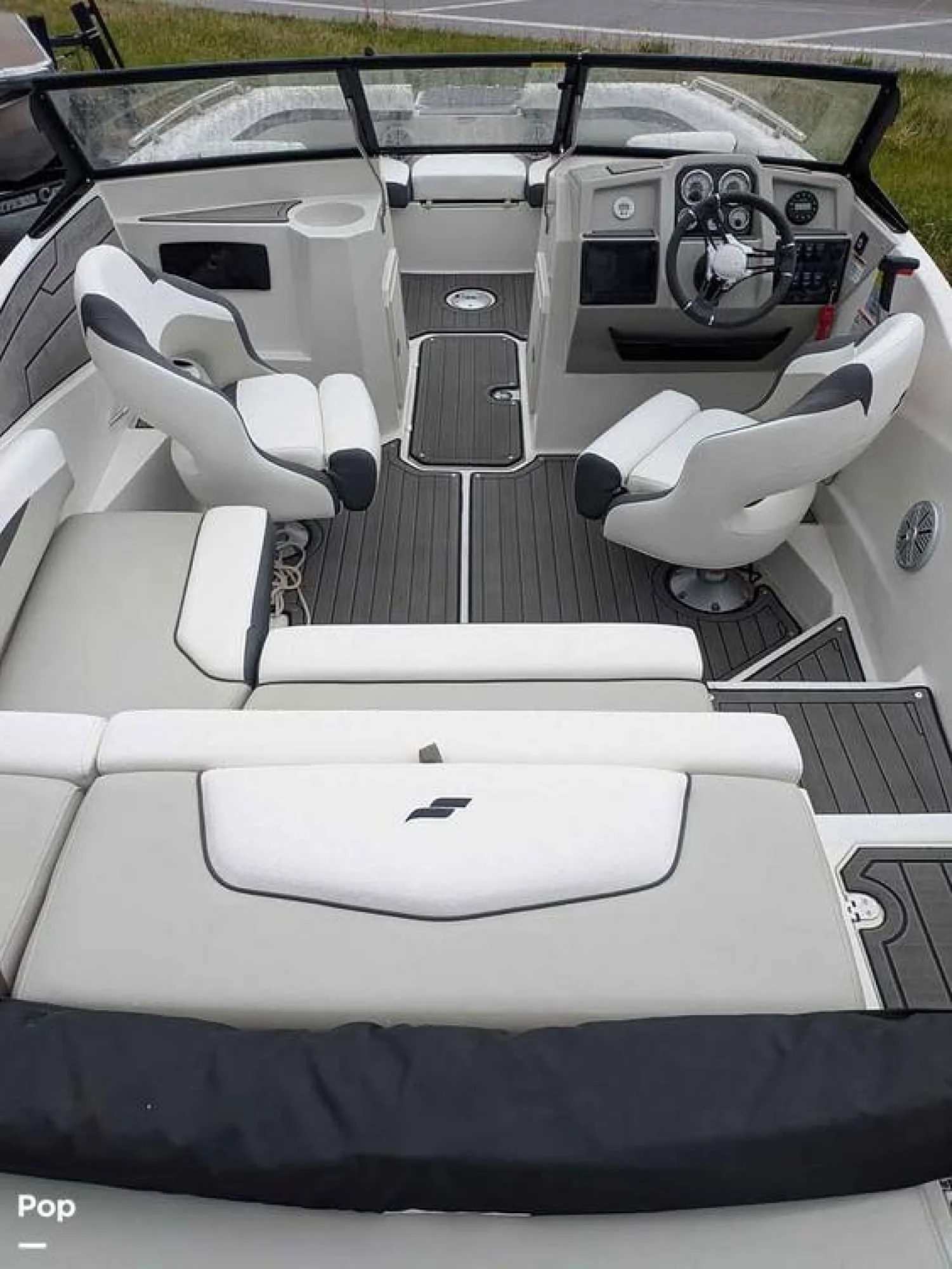 2023 Starcraft SVX 210 - Image 3