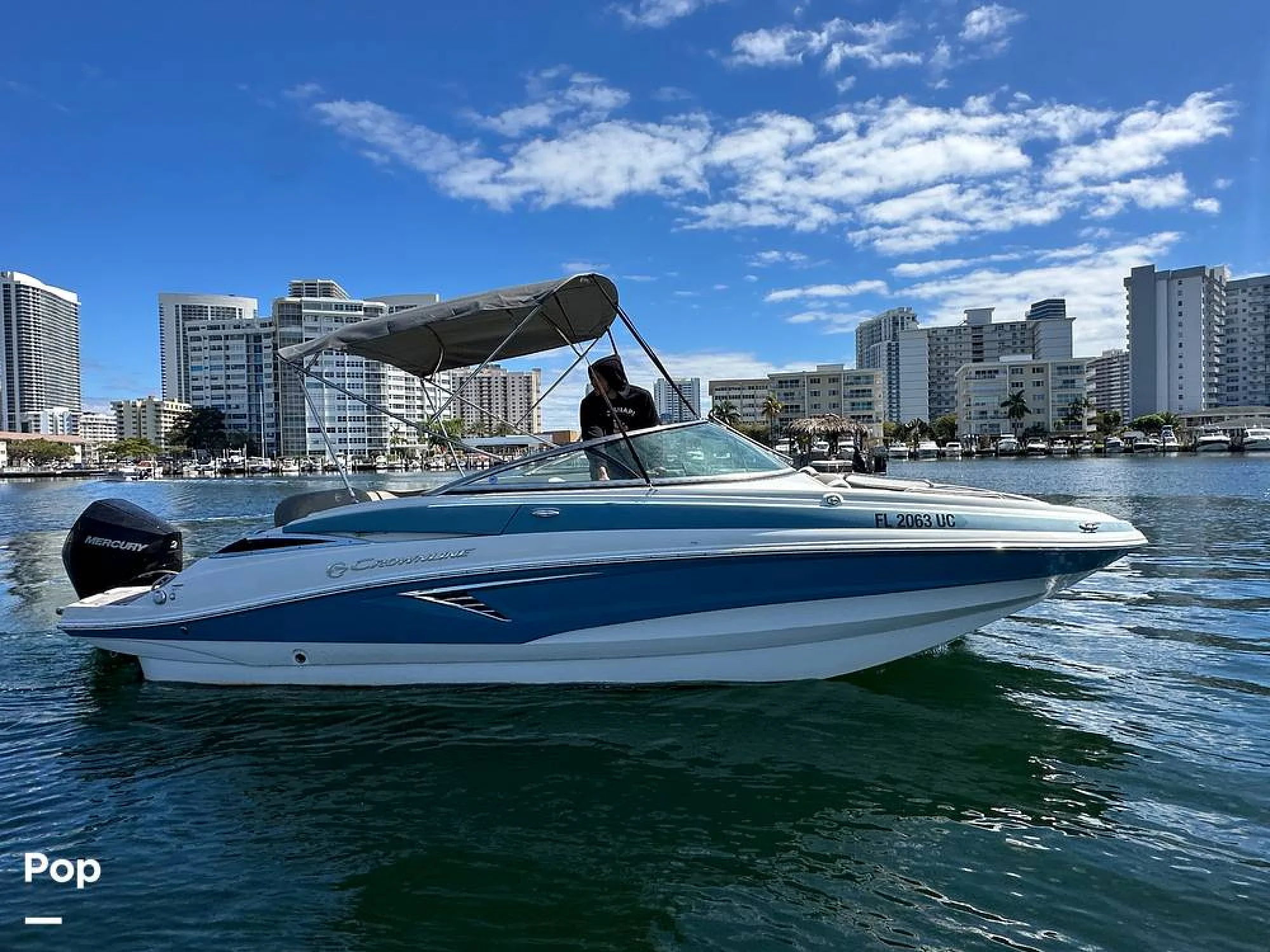 2023 Crownline E235XS - Image 4