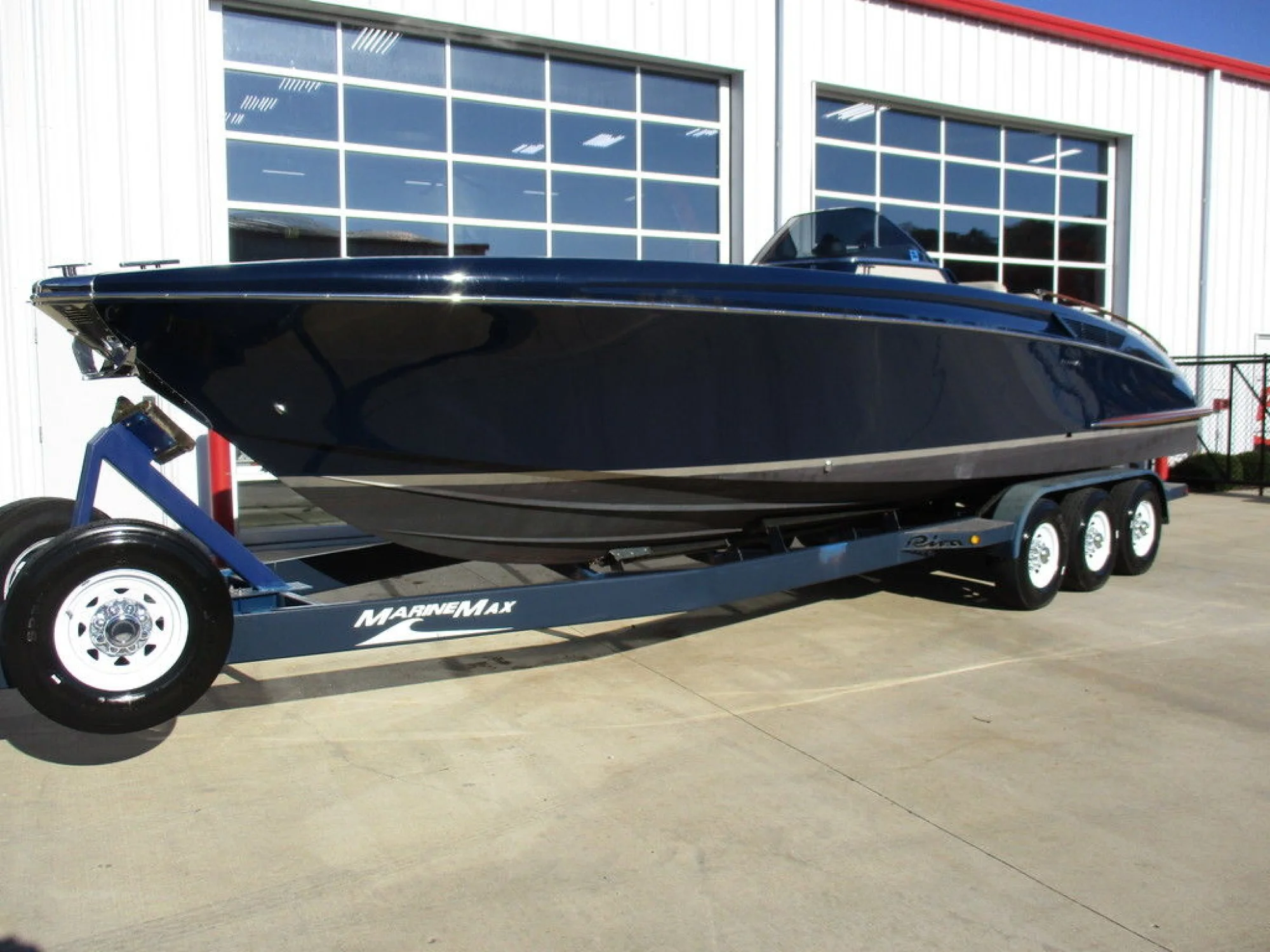 Riva 33 Sunriva - Image 2