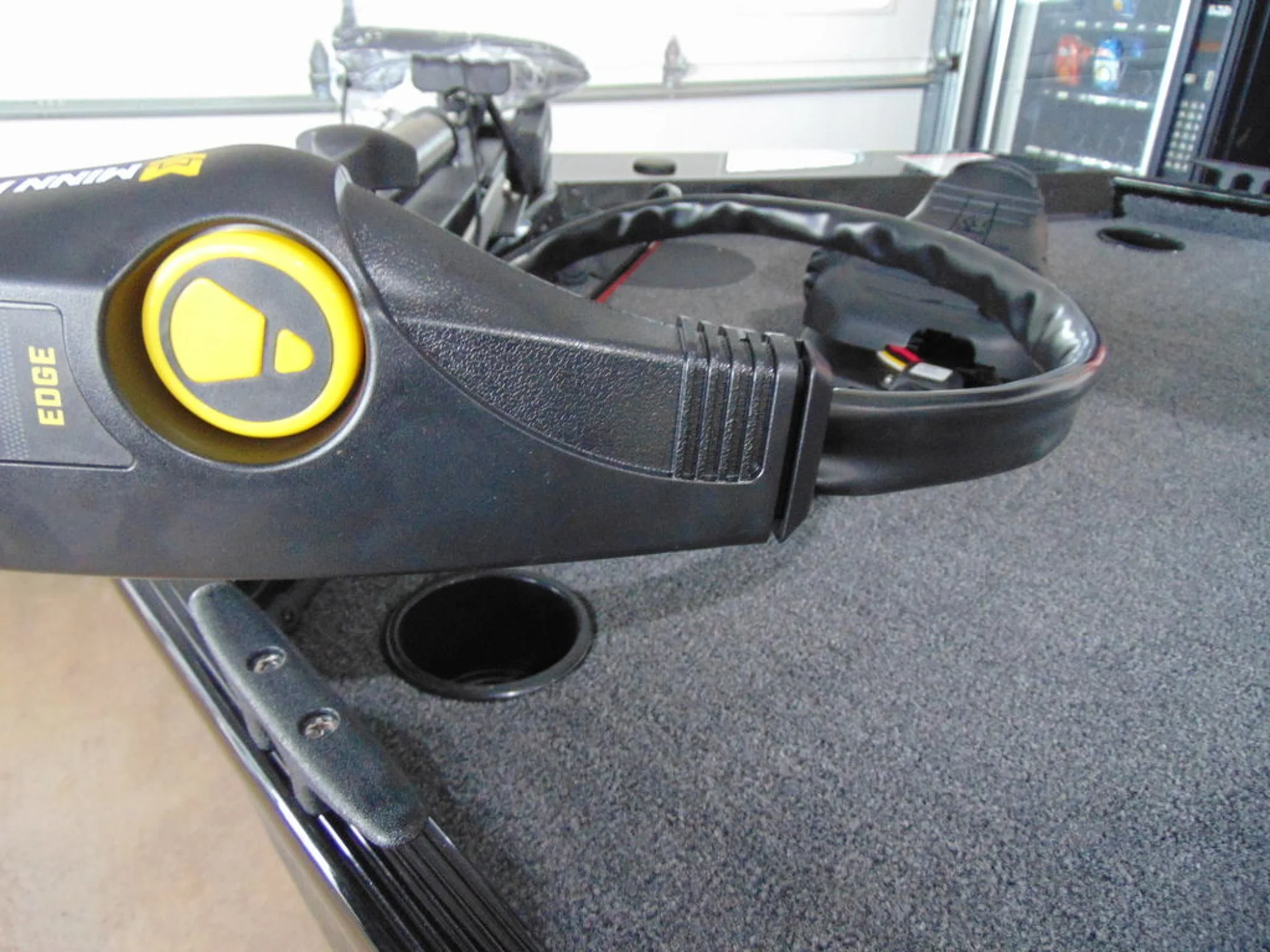 Crestliner 1600 Storm - Image 5