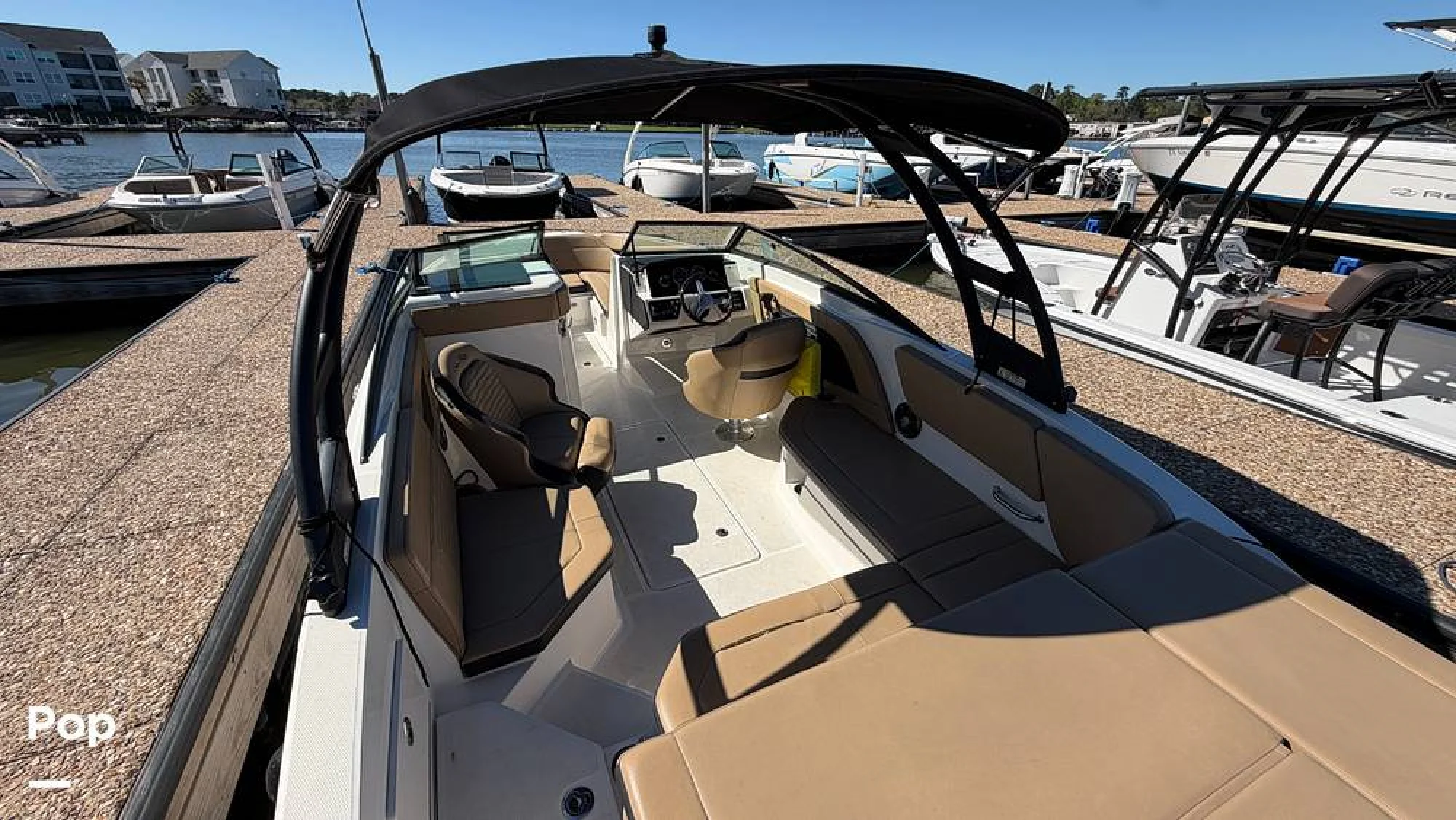 2022 Sea Ray SPX 230 I/O - Image 2