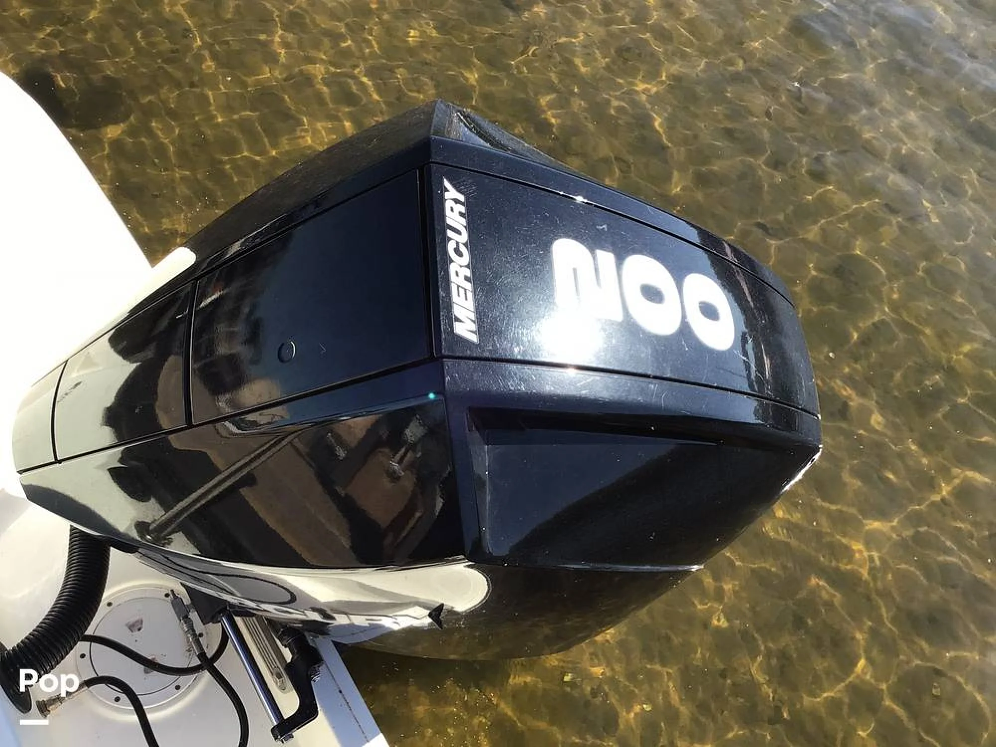 2023 Sea Ray 210 SPX OB - Image 2