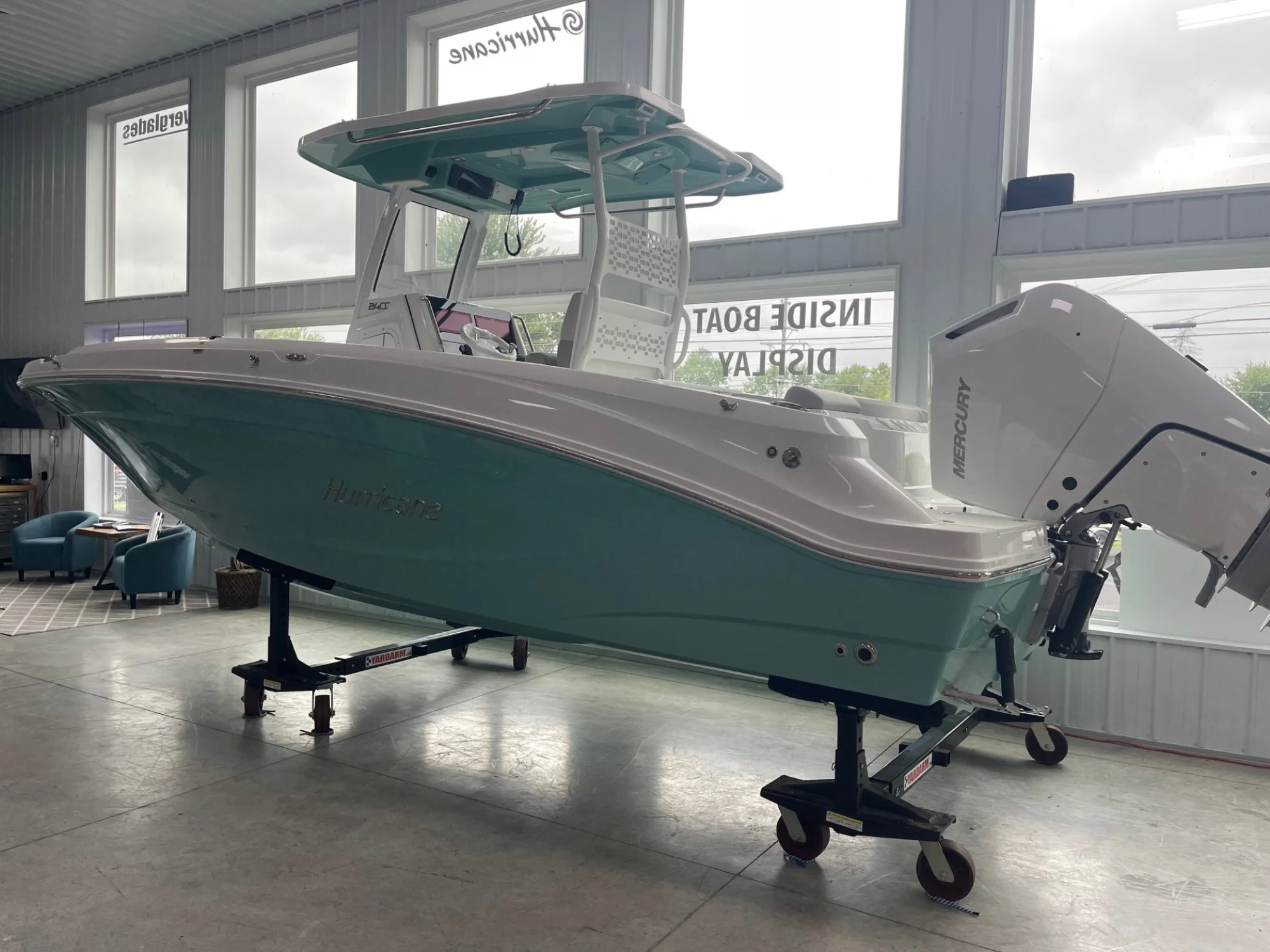 2026 Hurricane 24 Center Console - Image 4