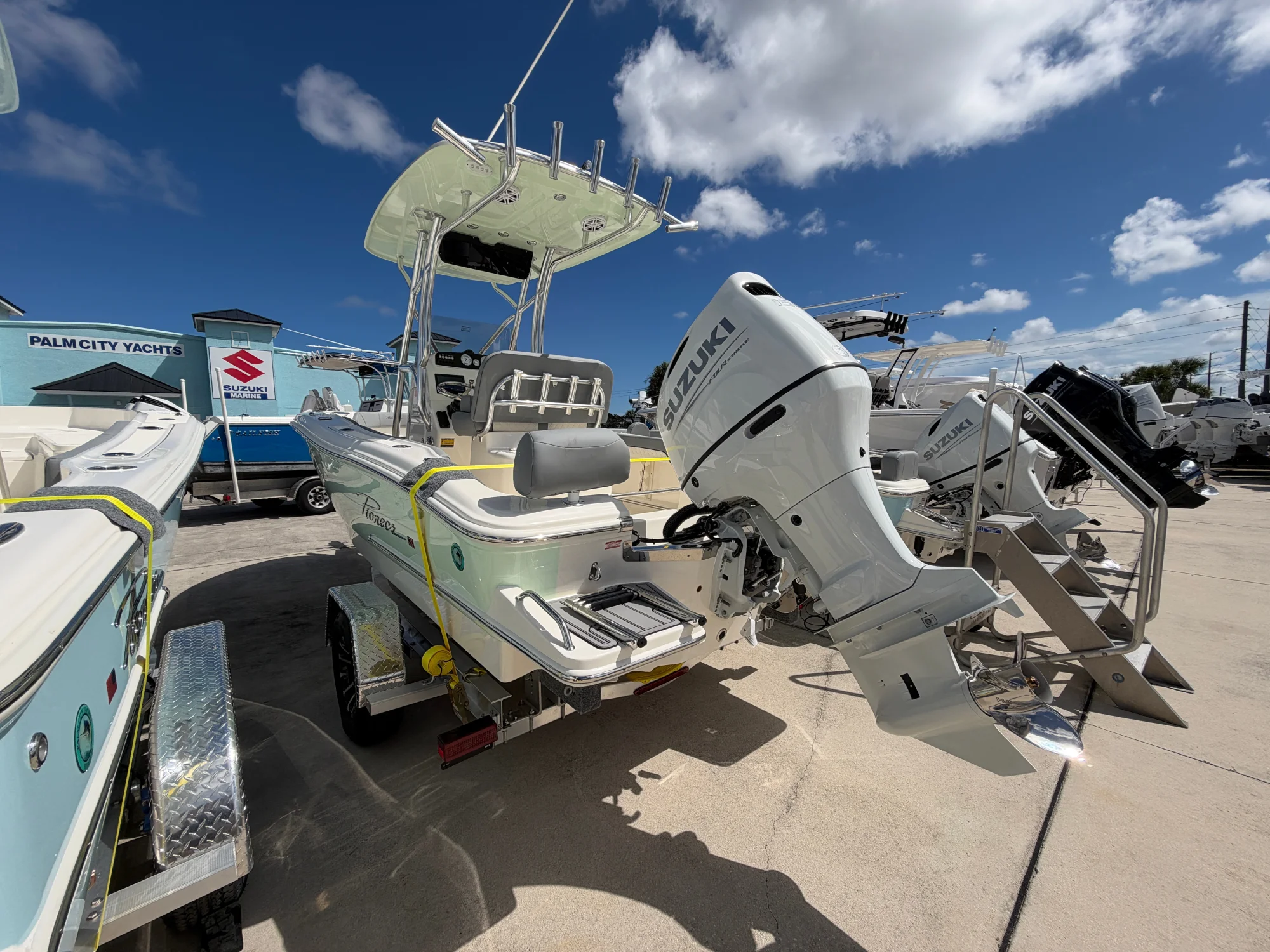 2027 Pioneer 202 SportFish - Image 3