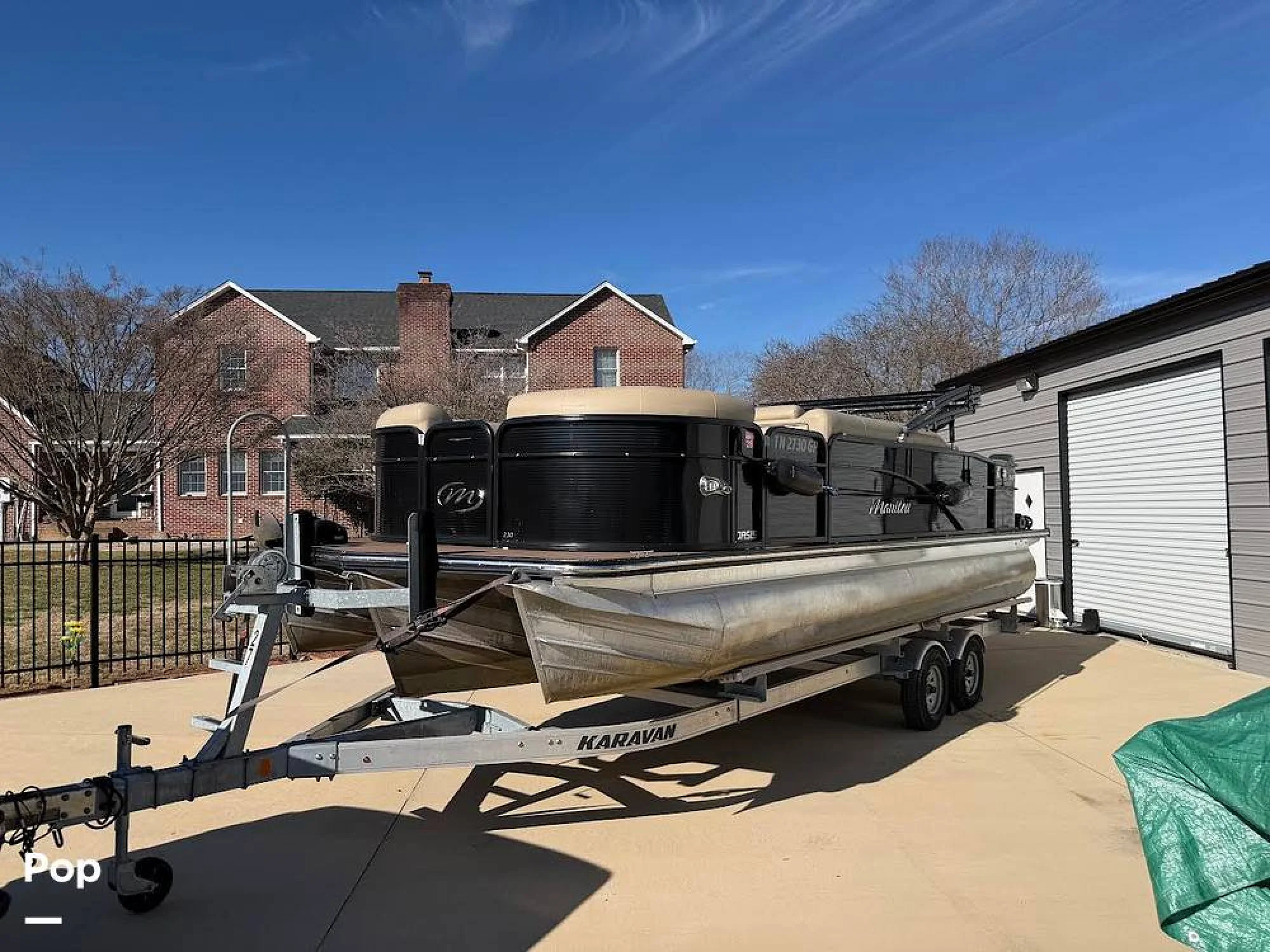 2018 Manitou OASIS 23 SHP - Main Image