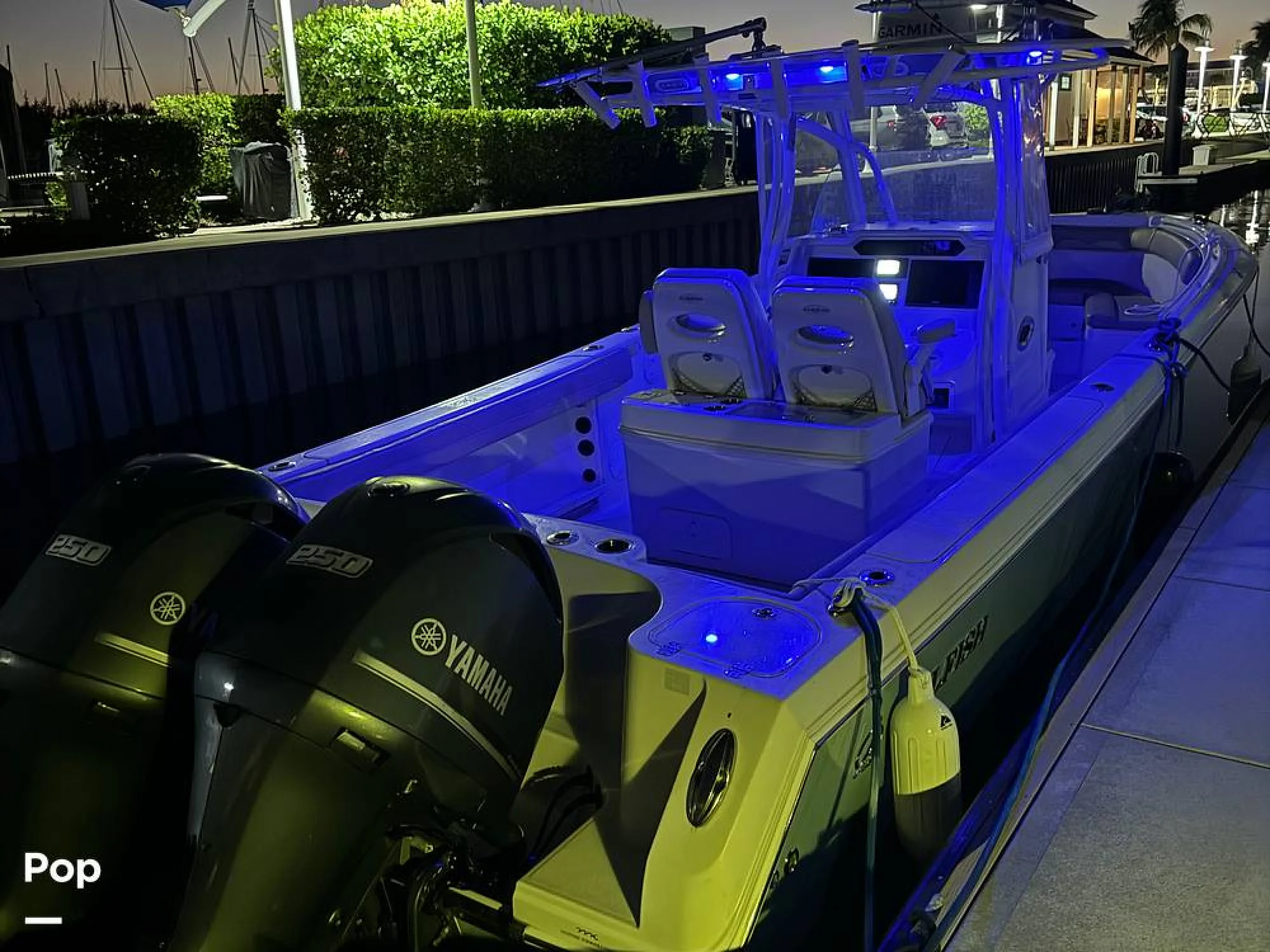 2017 Sailfish 290 CC - Main Image