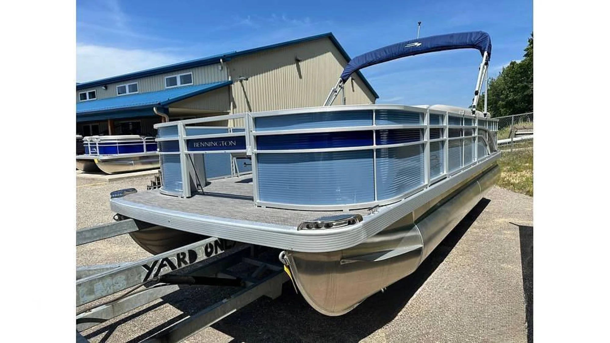 2023 Bennington 22 S Fish - Image 3