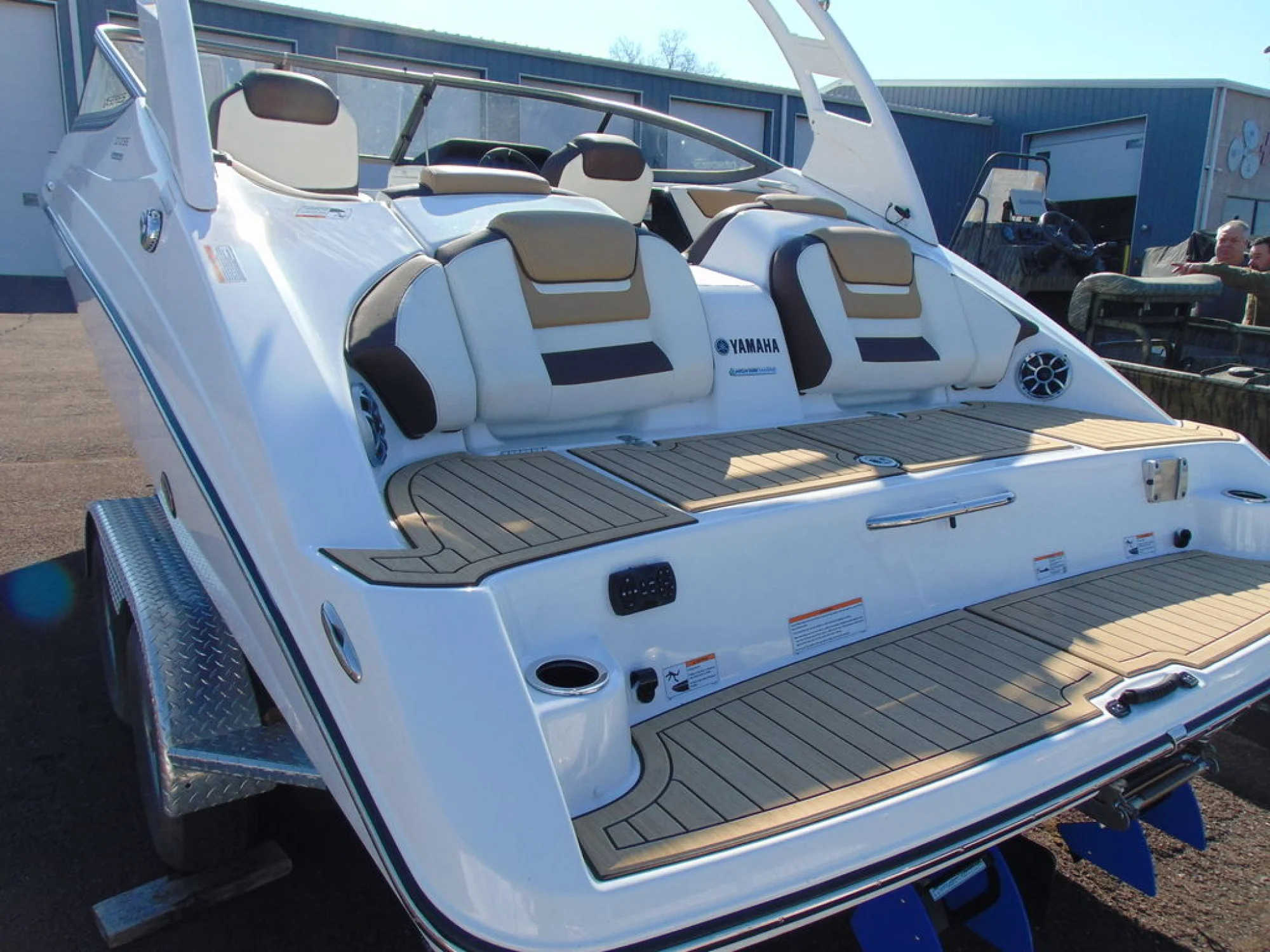 Yamaha Marine 212SE - Image 4