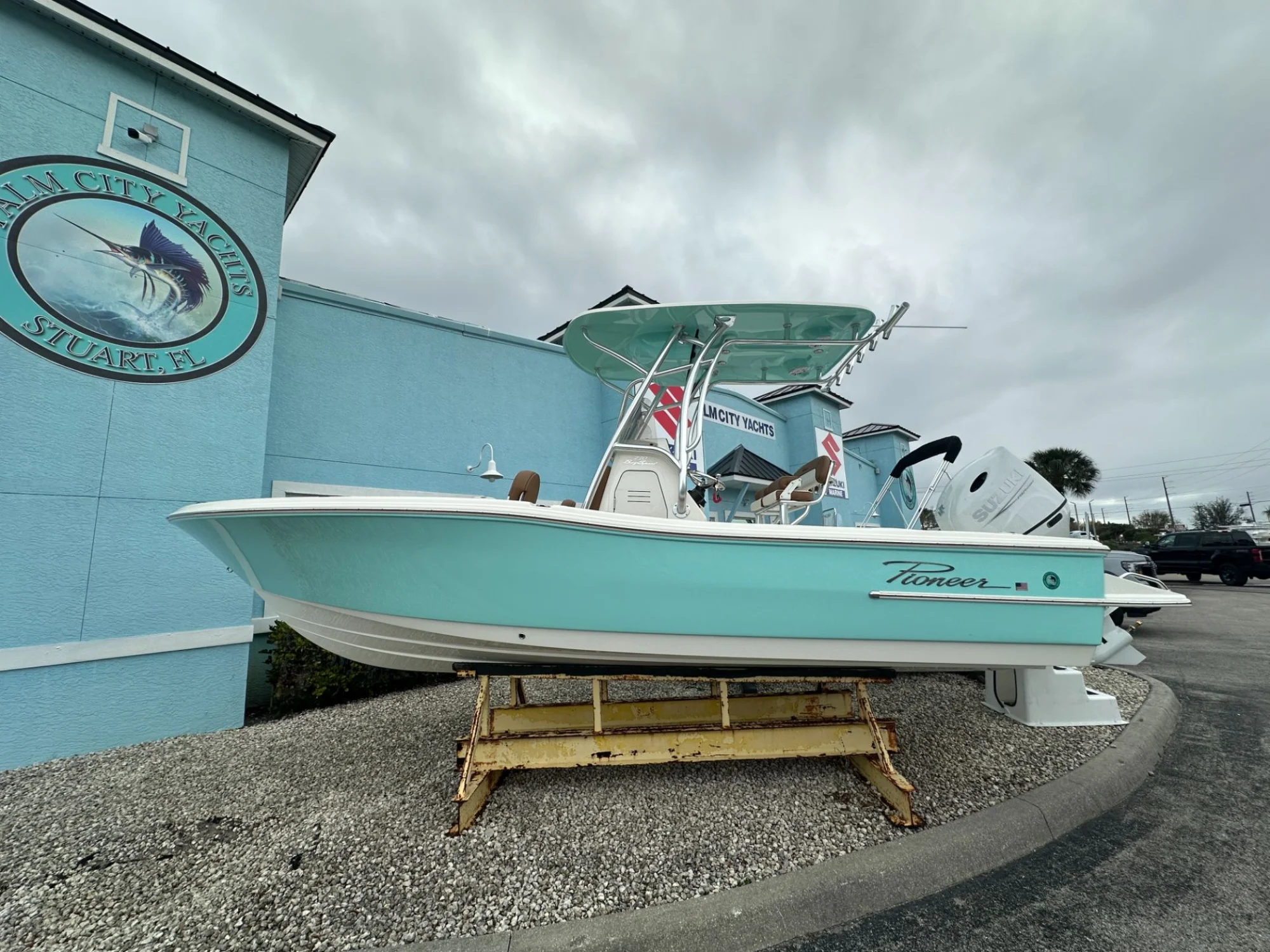 2026 Pioneer 220 Bay Sport - Main Image