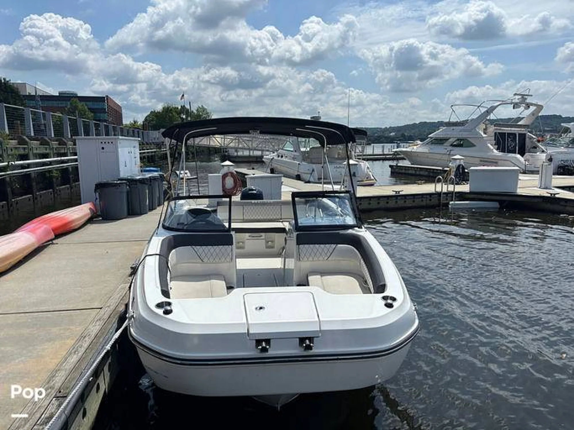 2023 Bayliner DX 2200 - Image 3