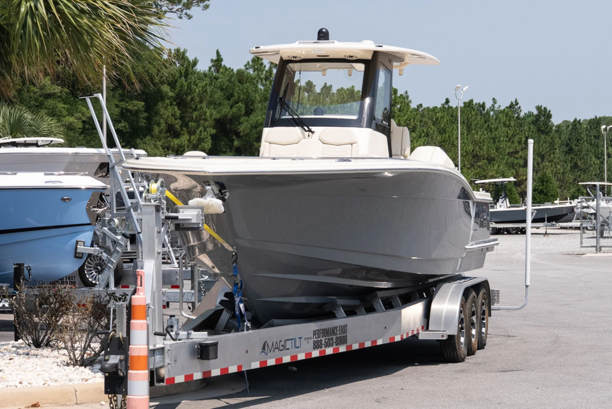 SCOUT 288 LXF - Image 2