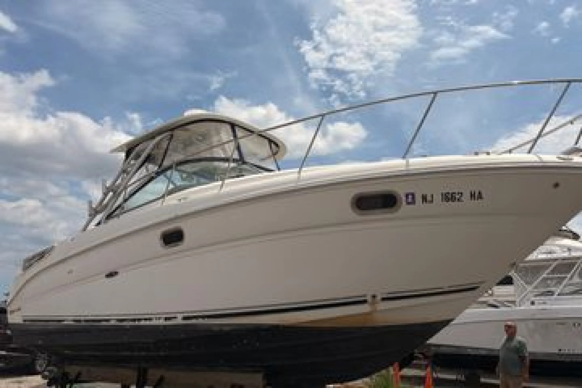 2008 29' Sea Ray 290 Amberjack - Image 5