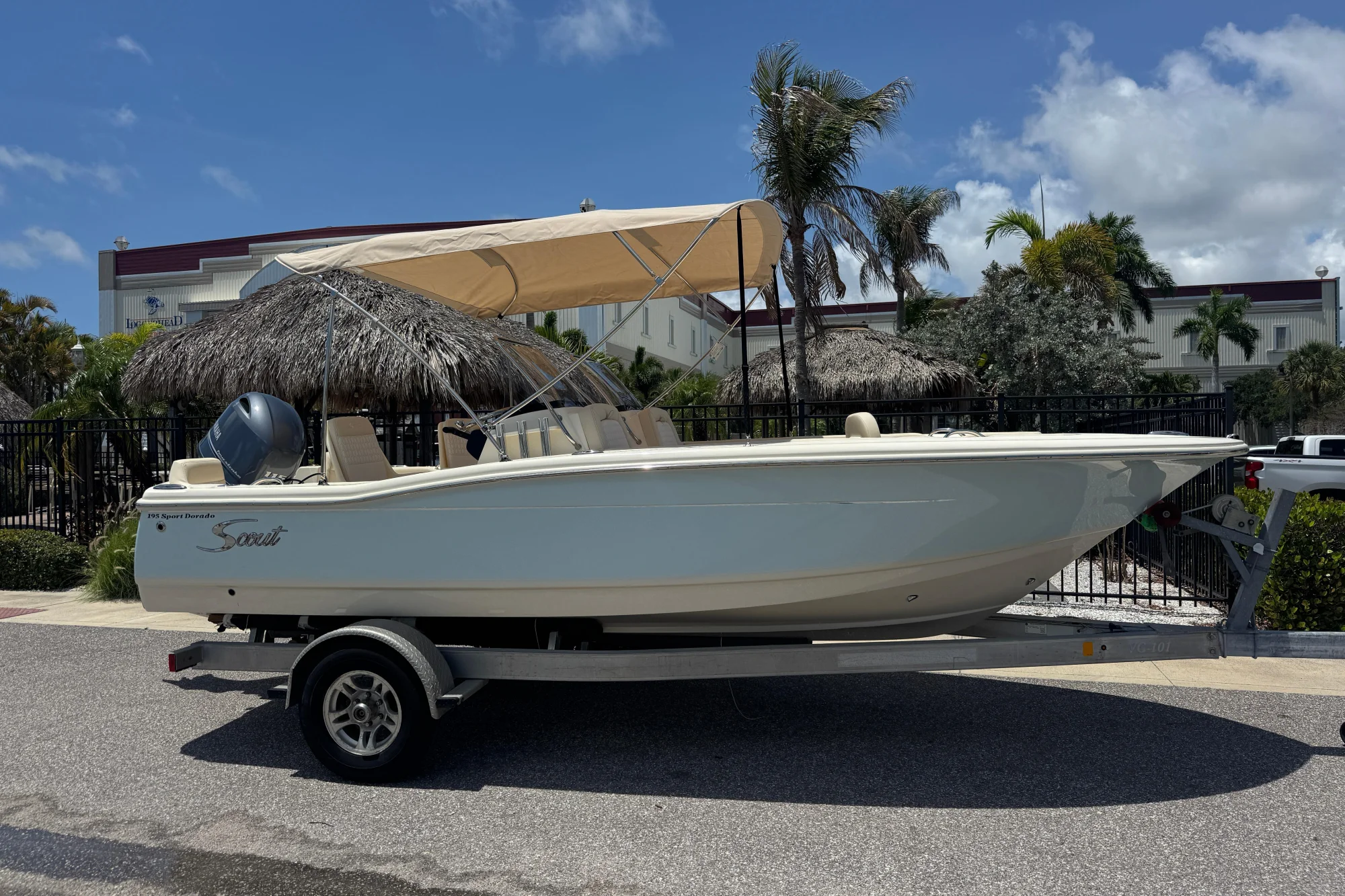 2026 Scout 195 Sport Dorado