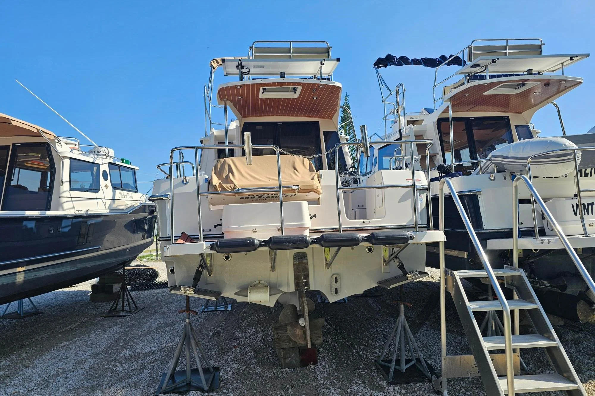 2023 Ranger Tugs R-29 CB - Image 5