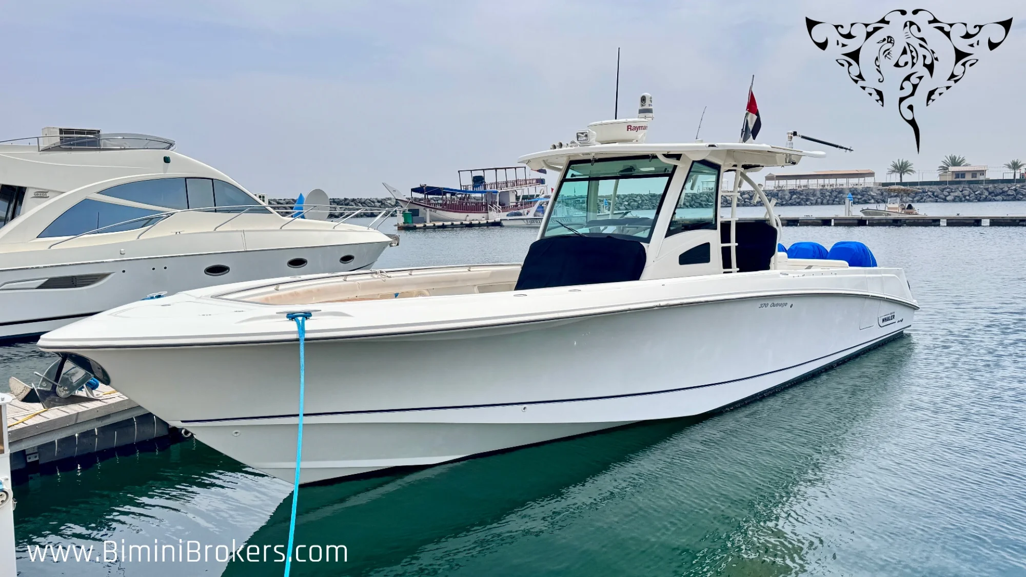 Boston Whaler 370 Outrage - Image 5
