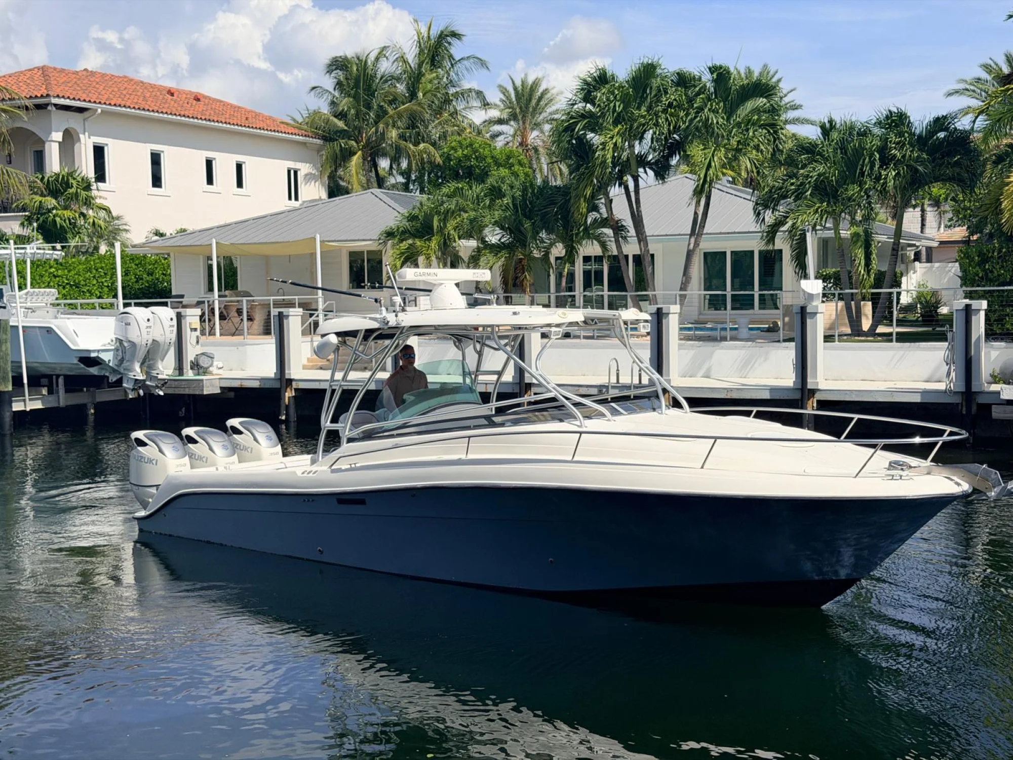 2005 HYDRASPORT VECTOR 3300 VX