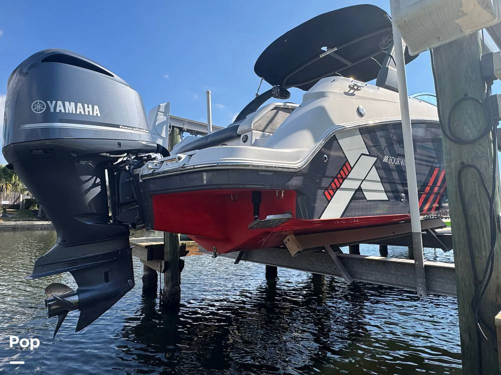 2017 Four Winns HD240 - Image 4