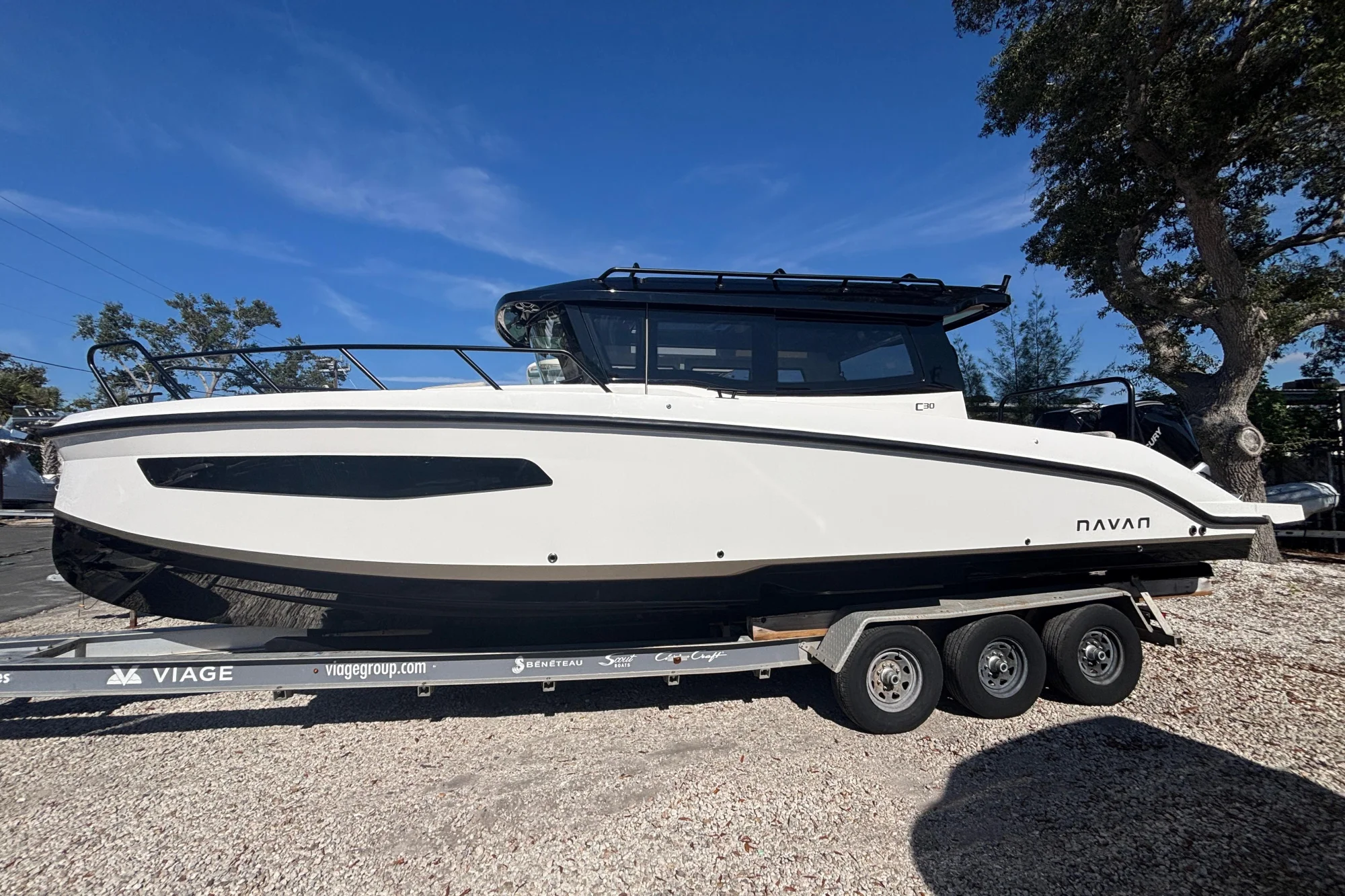 2026 Navan C30 - Main Image
