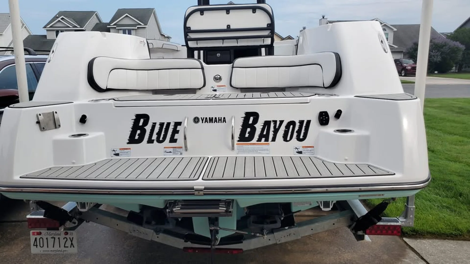 2023 Yamaha Boats 255 FSH Sport E - Image 4