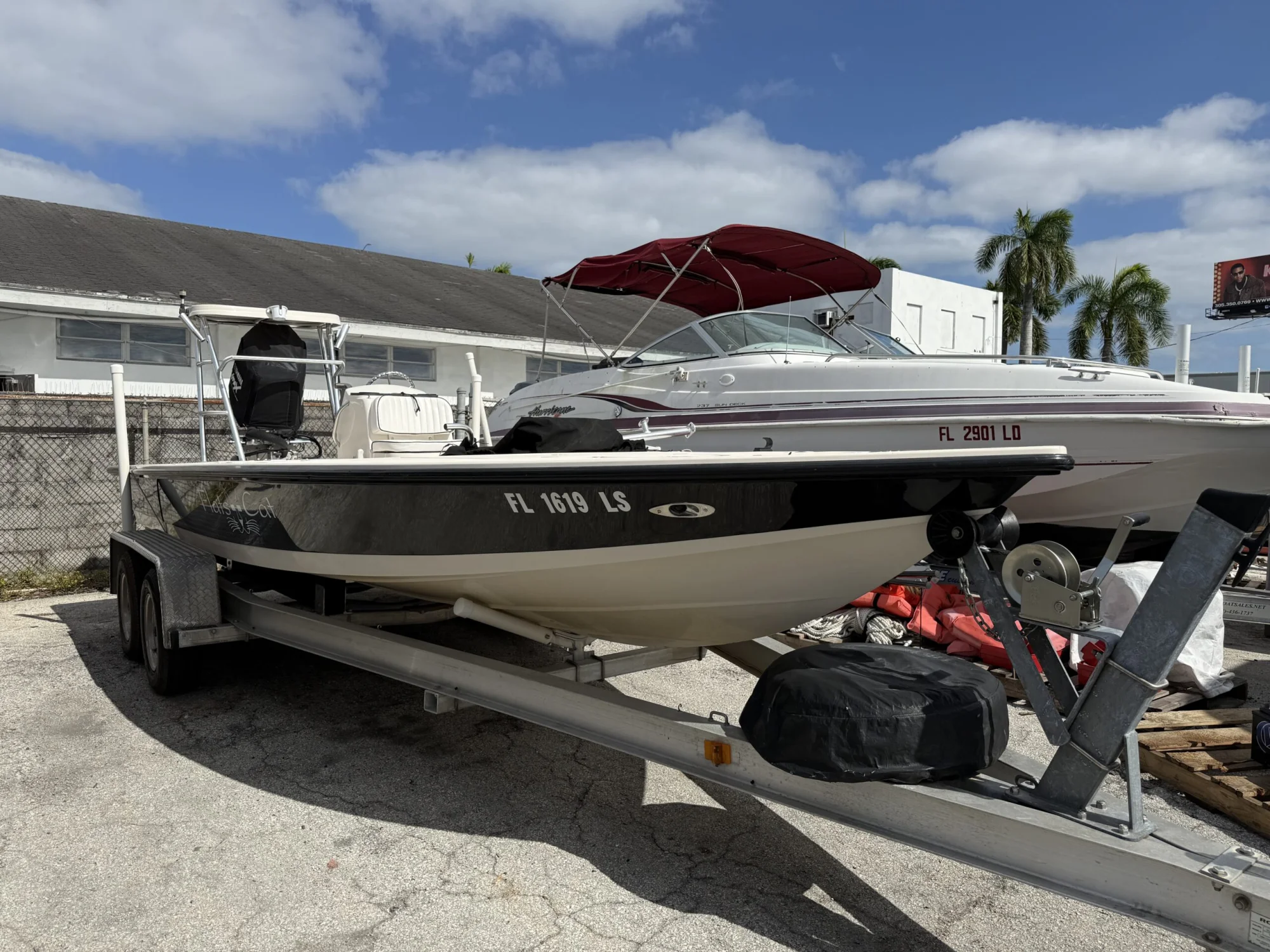 2001 HEWES 21 REDFISHER - Image 4