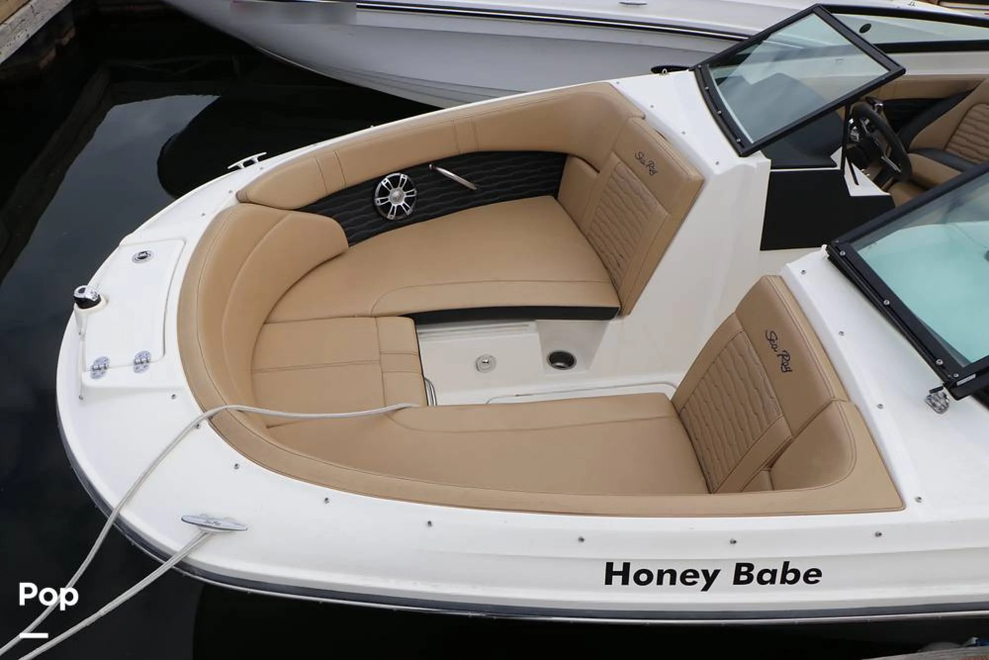 2024 Sea Ray SPX 230 - Image 4