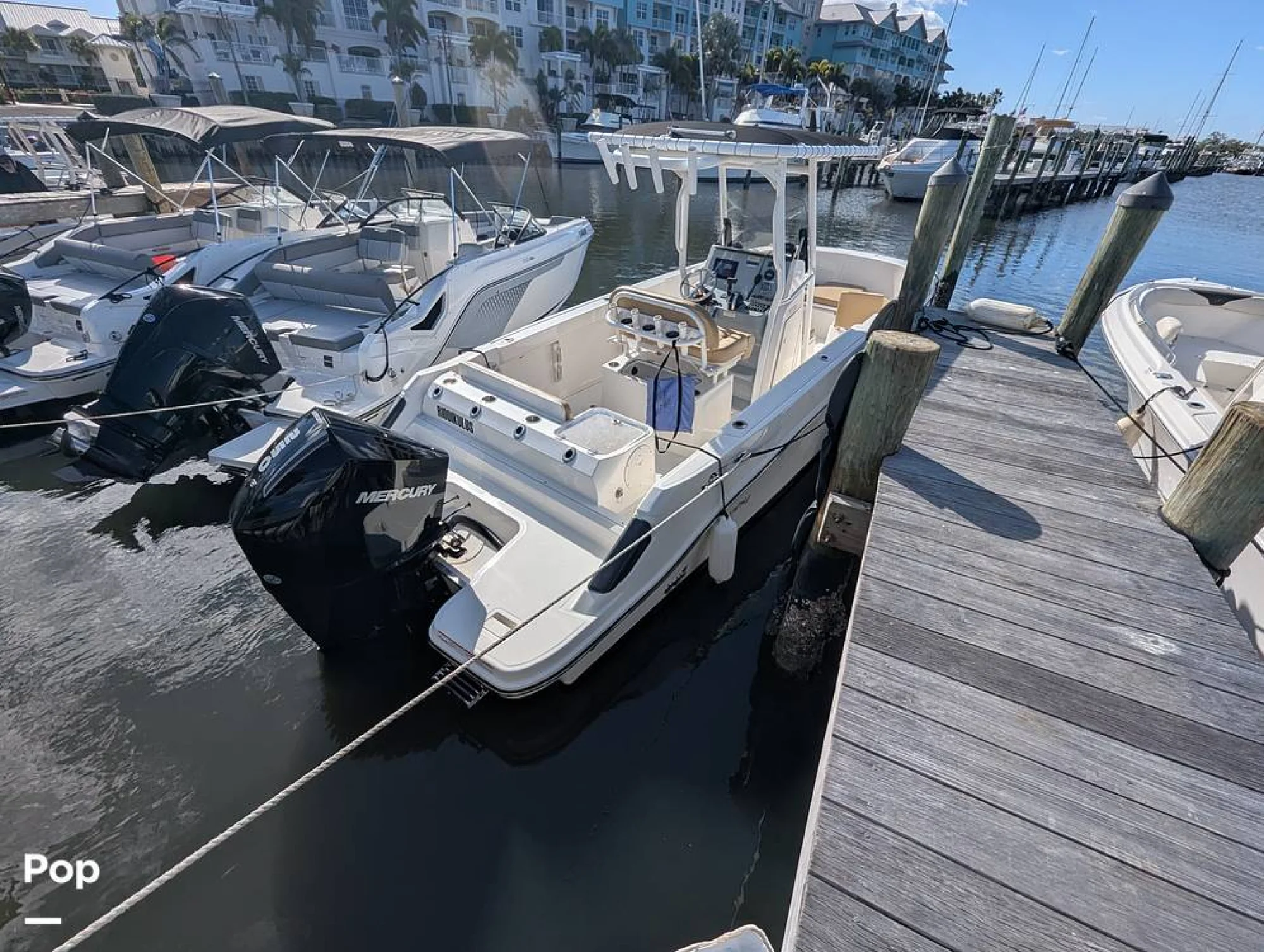 2023 Trophy T24CC - Image 3