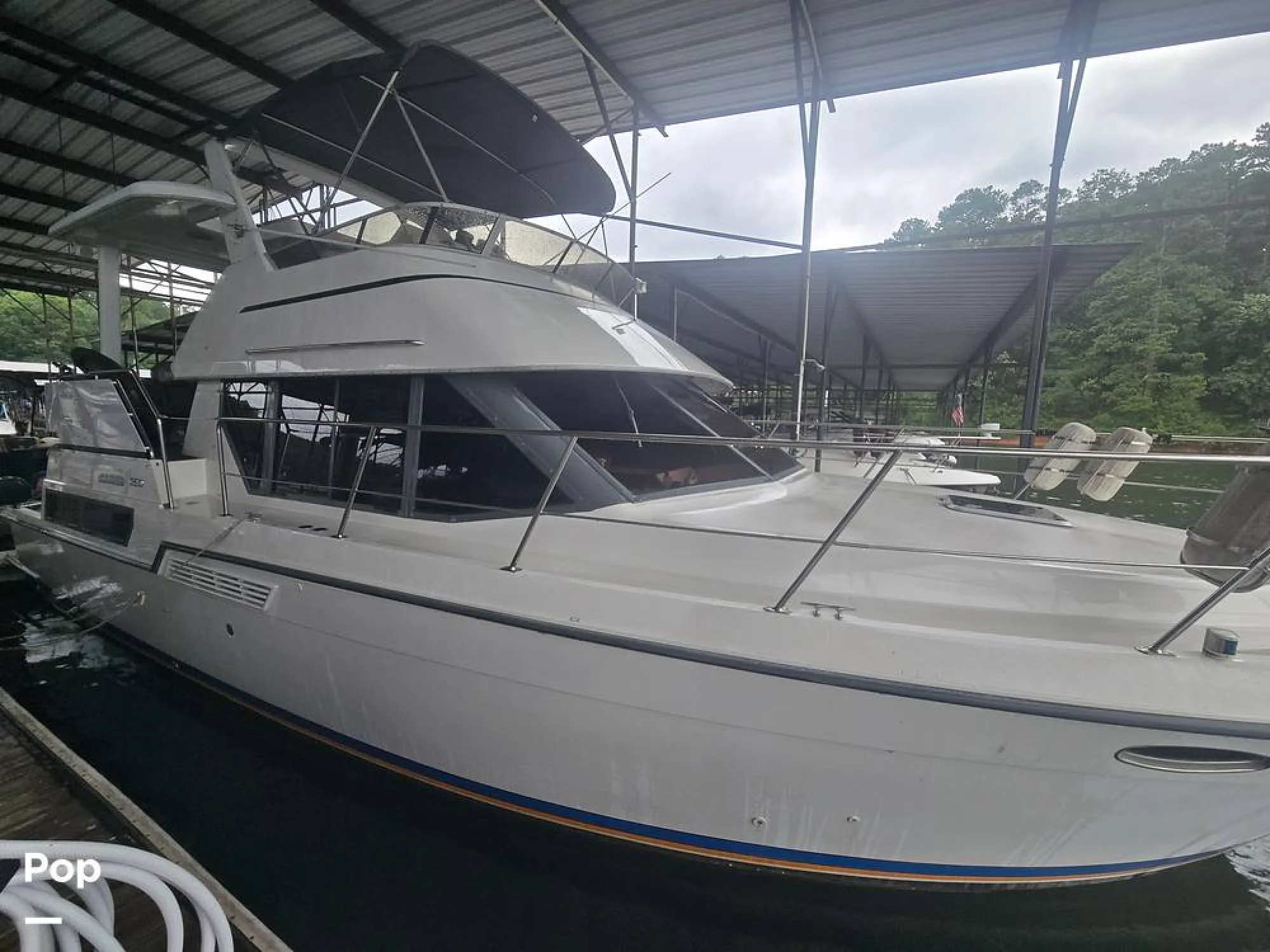 1994 Carver 390 Aft Cabin - Image 2