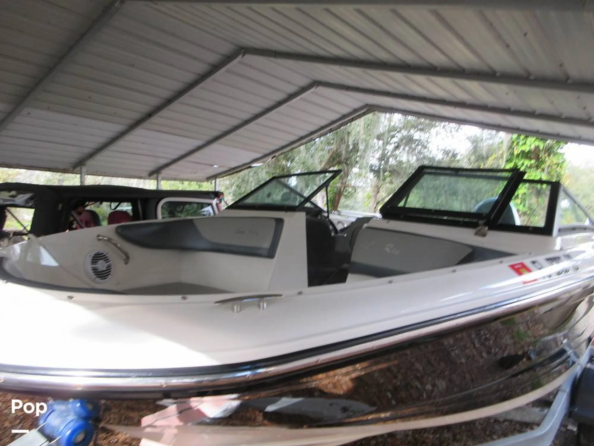 2018 Sea Ray SPX 190 - Image 3